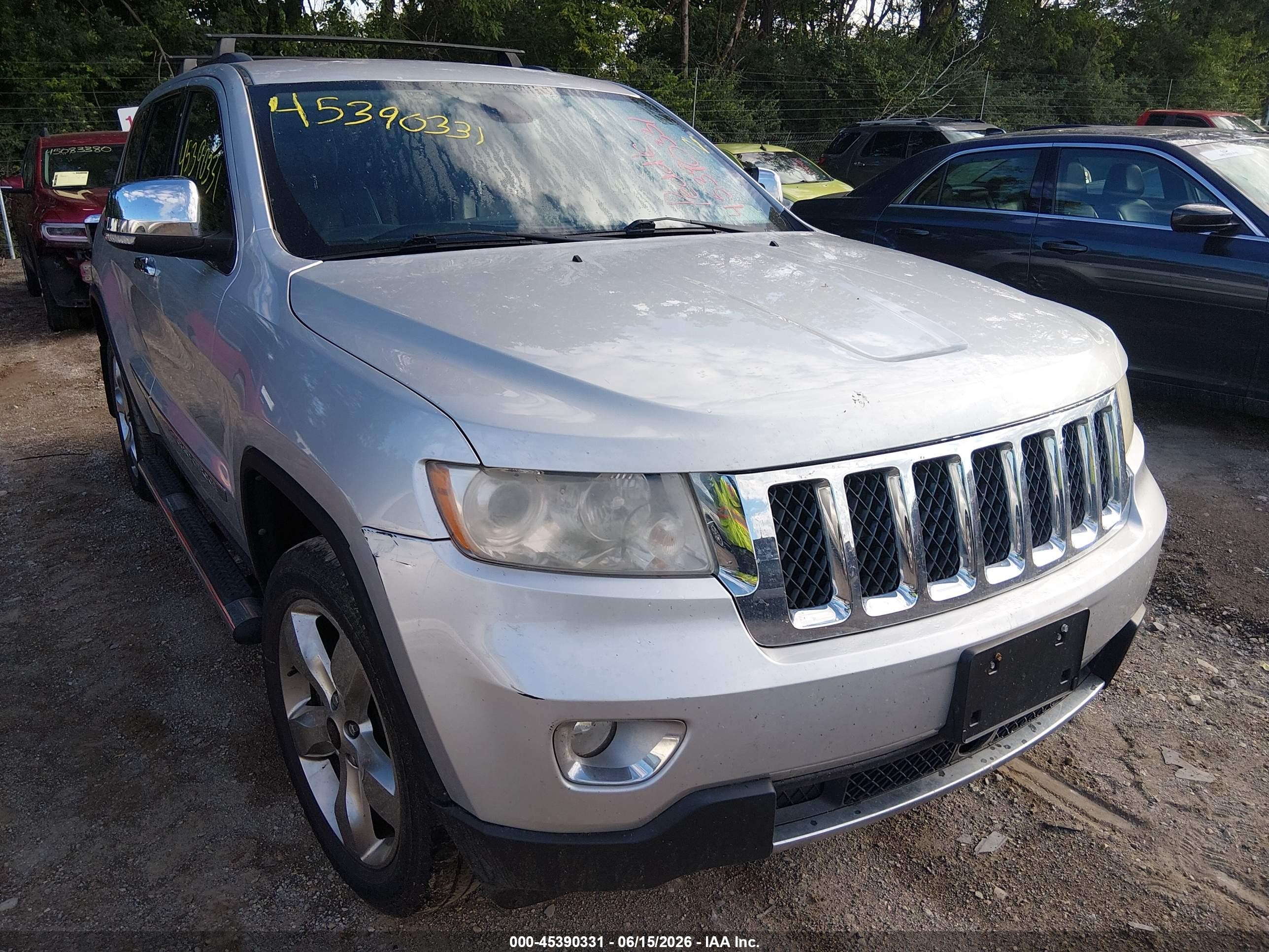 2013 Jeep Grand Cherokee Overland Silver vin: 1C4RJFCT9DC631833