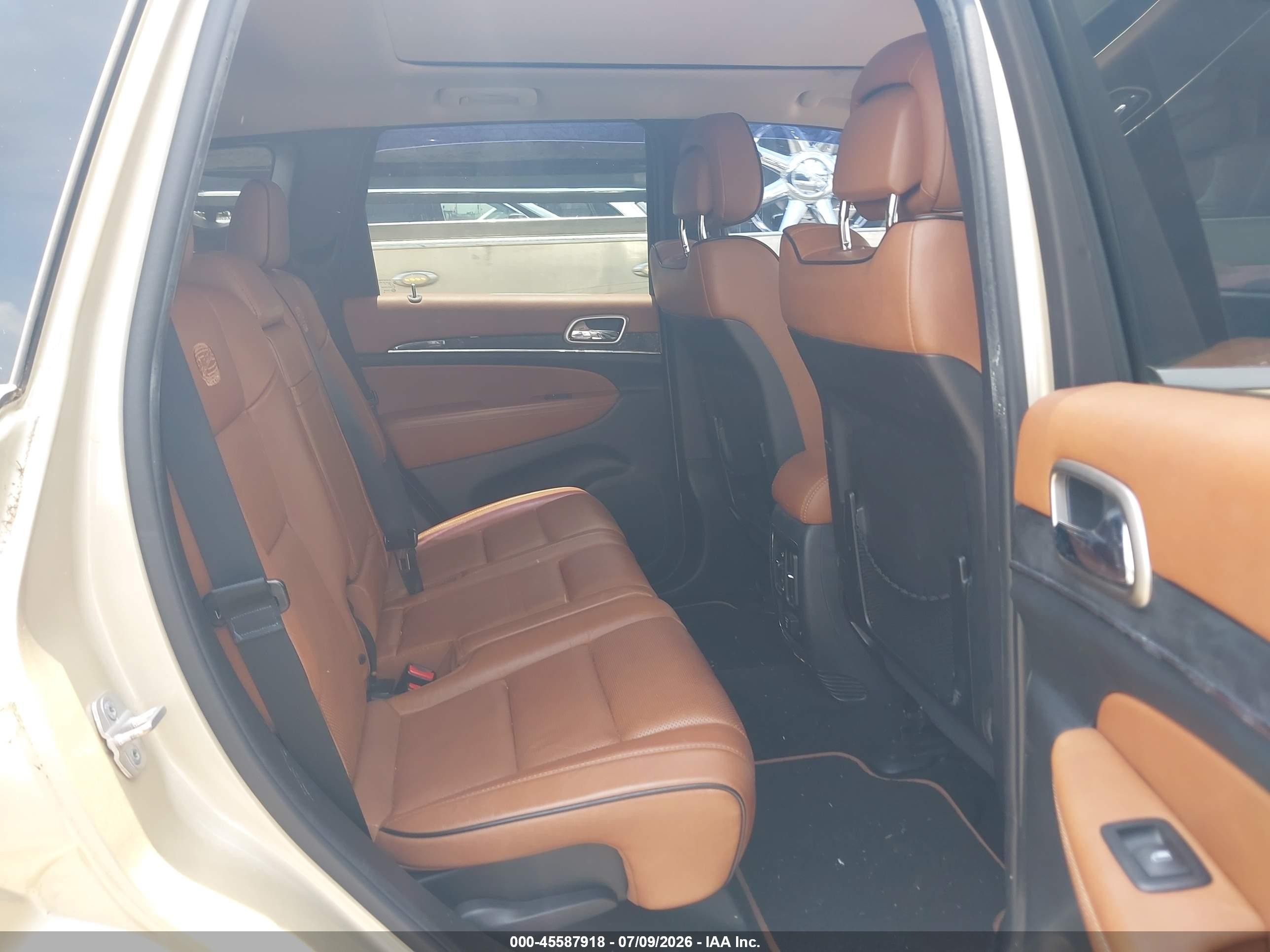 2012 Jeep Grand Cherokee Overland Gold vin: 1C4RJFCTXCC108089