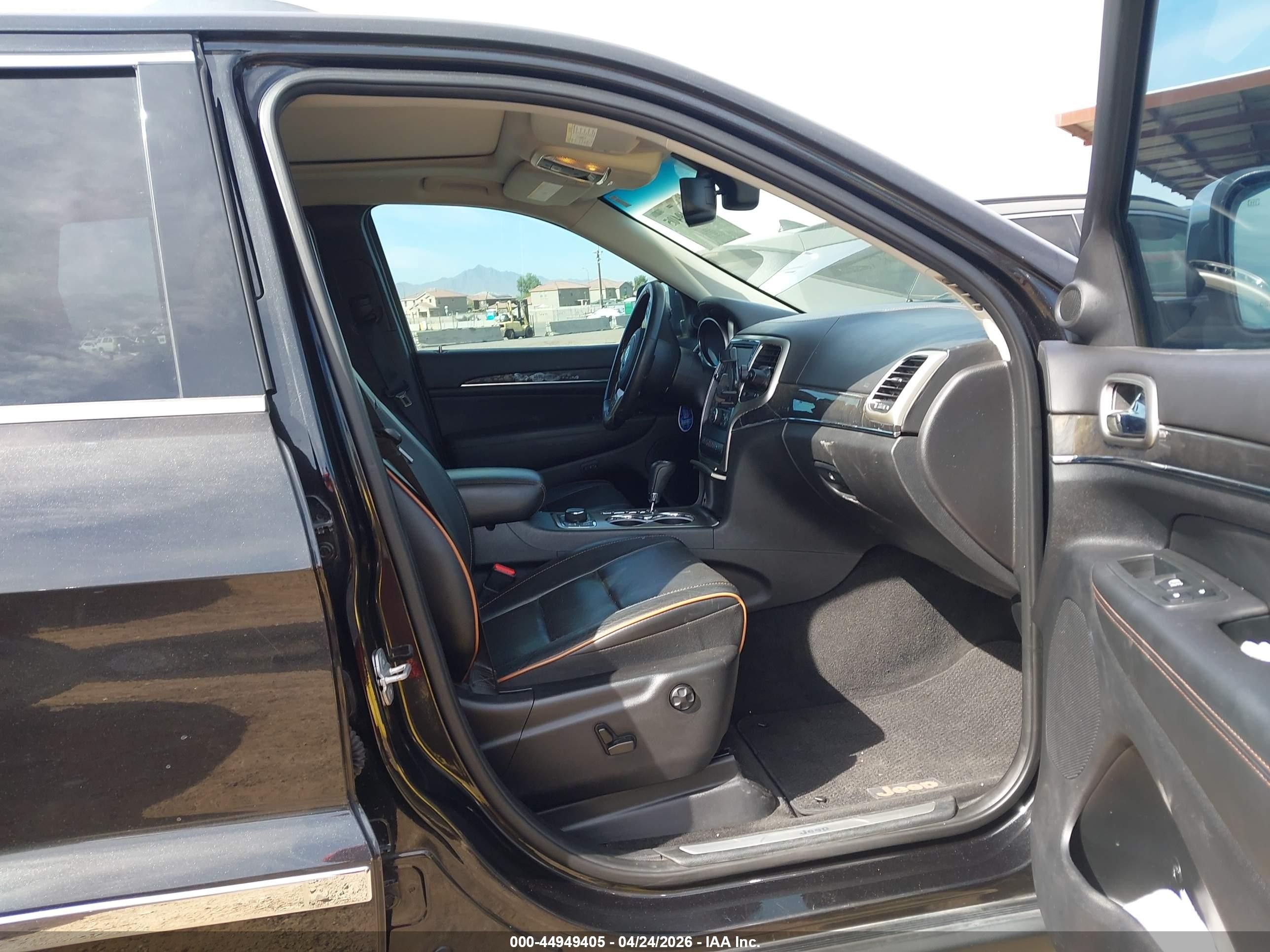 2013 Jeep Grand Cherokee Overland Summit Black vin: 1C4RJFCTXDC602695