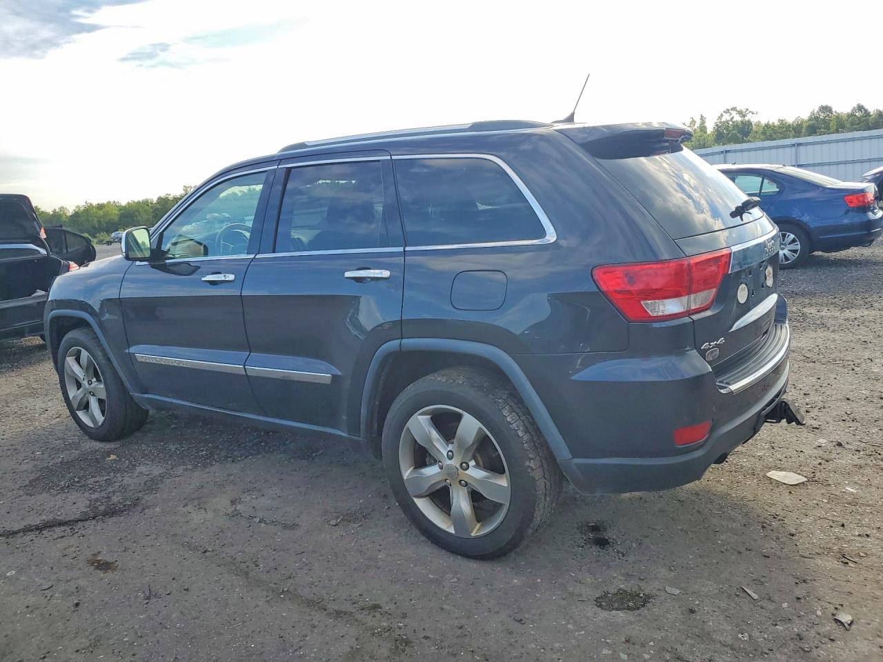 2013 Jeep Grand Cherokee Overland Black vin: 1C4RJFCTXDC651864