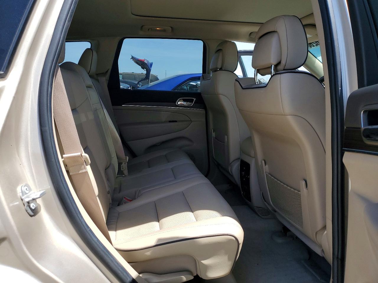 2014 Jeep Grand Cherokee Overland Gold vin: 1C4RJFCTXEC396232