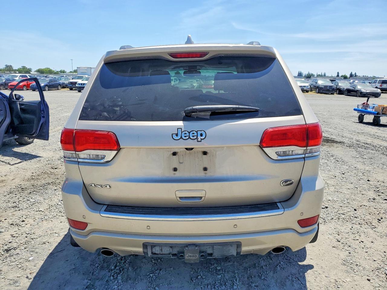2014 Jeep Grand Cherokee Overland Gold vin: 1C4RJFCTXEC396232