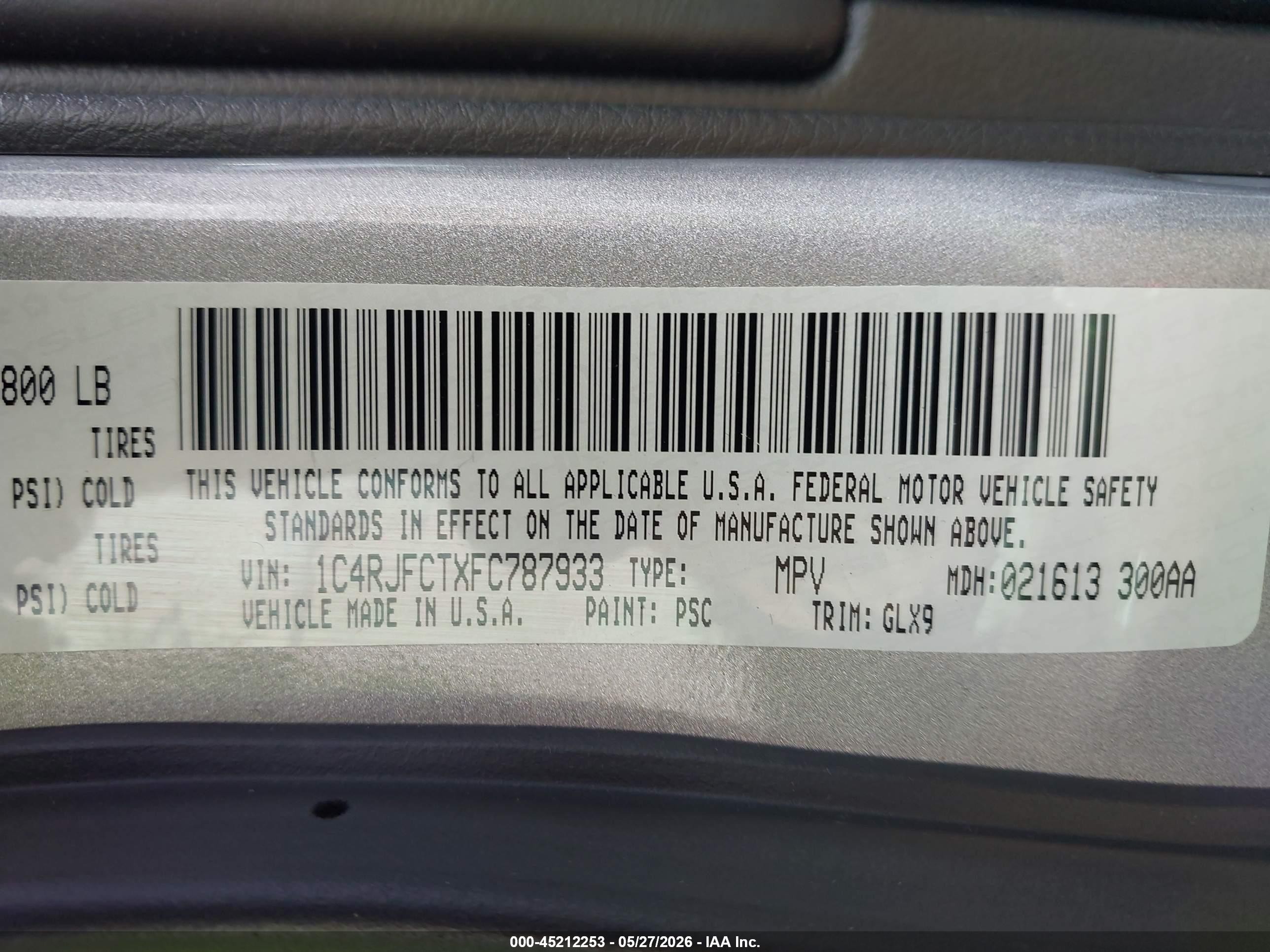 2015 Jeep Grand Cherokee Overland Silver vin: 1C4RJFCTXFC787933