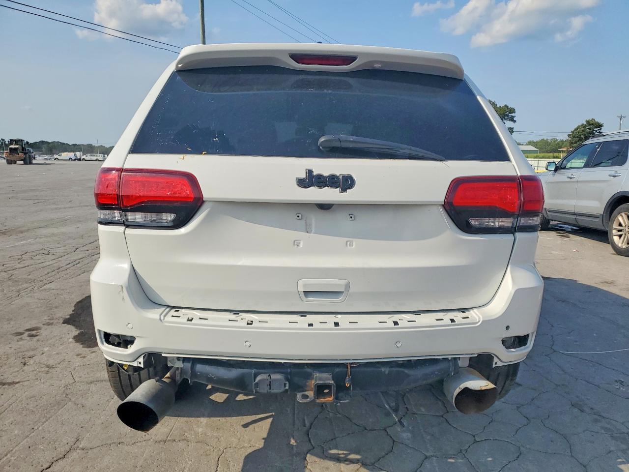 2015 Jeep Grand Cherokee Srt-8 Two Tone vin: 1C4RJFDJ1FC182227