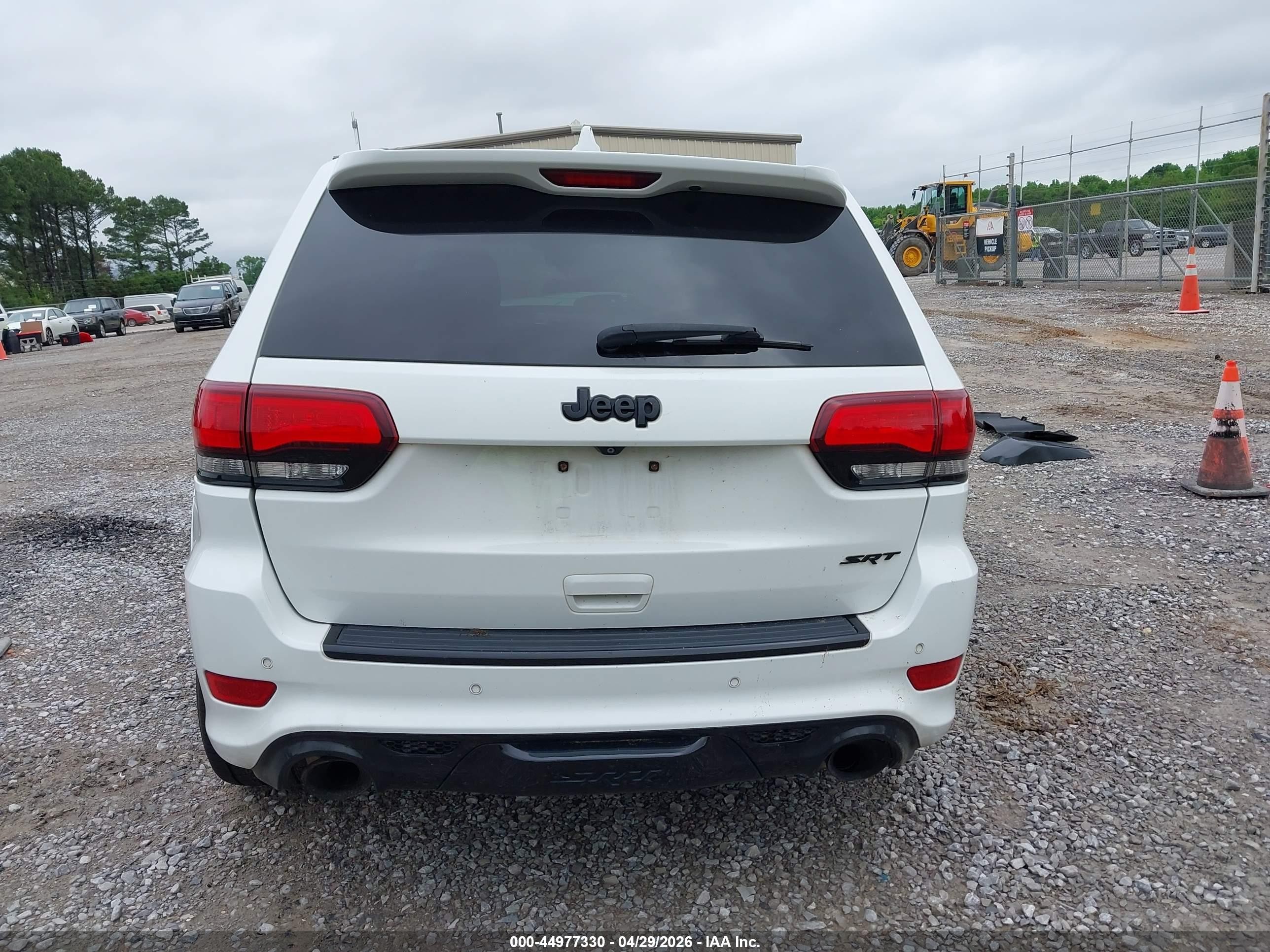 2015 Jeep Grand Cherokee Srt White vin: 1C4RJFDJ1FC683411