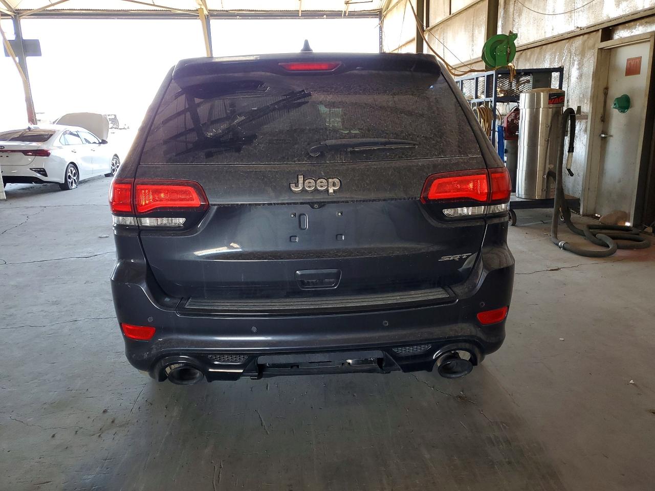 2015 Jeep Grand Cherokee Srt-8 Gray vin: 1C4RJFDJ1FC924822