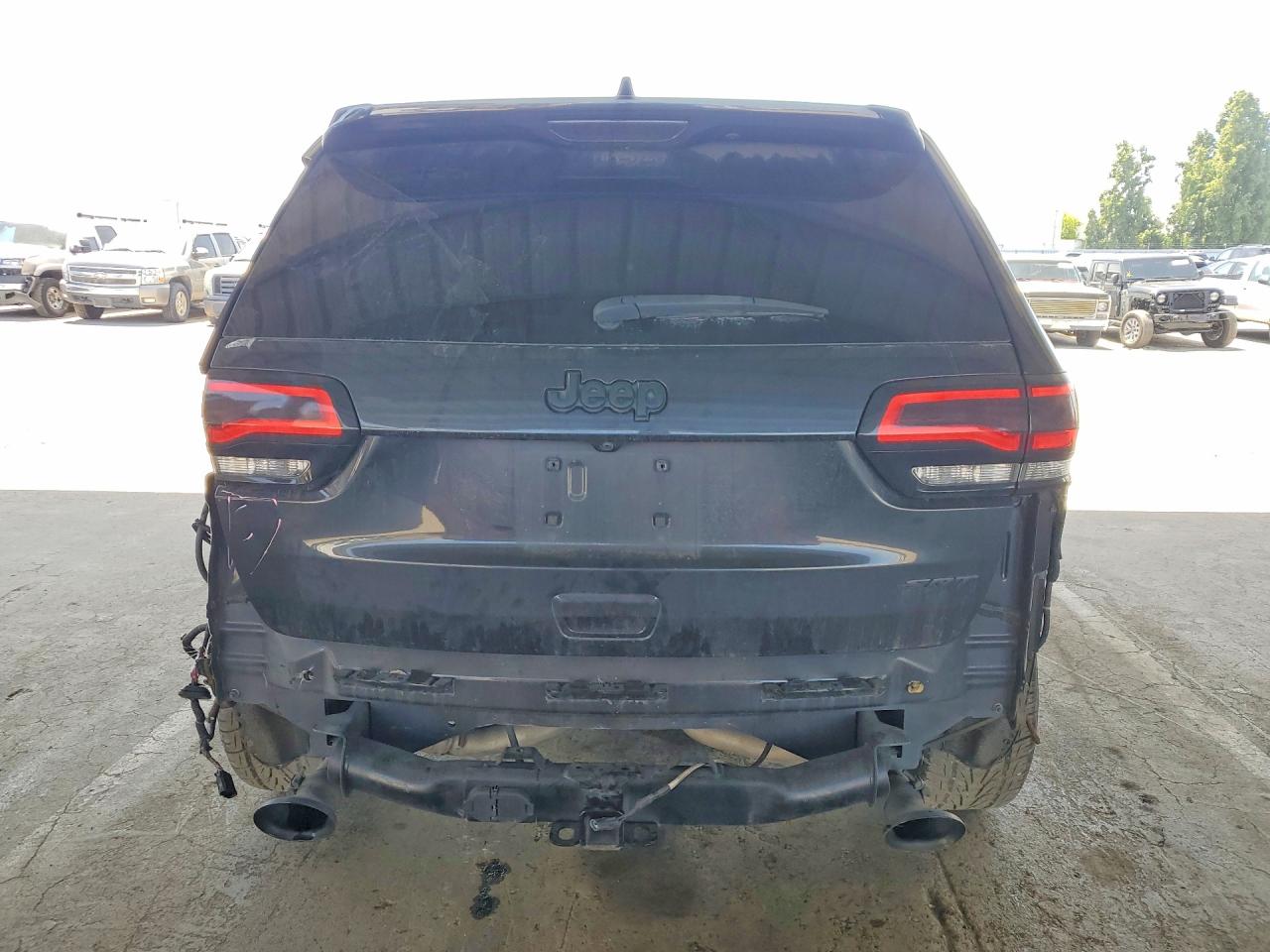 2016 Jeep Grand Cherokee Srt-8 Gray vin: 1C4RJFDJ1GC411426