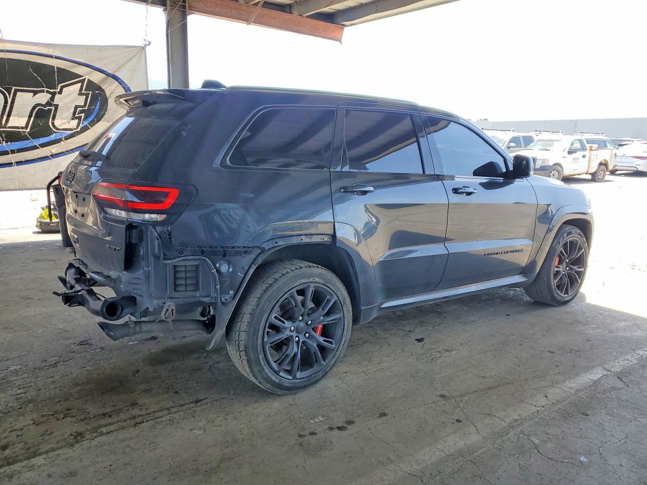 2016 Jeep Grand Cherokee Srt-8 Gray vin: 1C4RJFDJ1GC411426