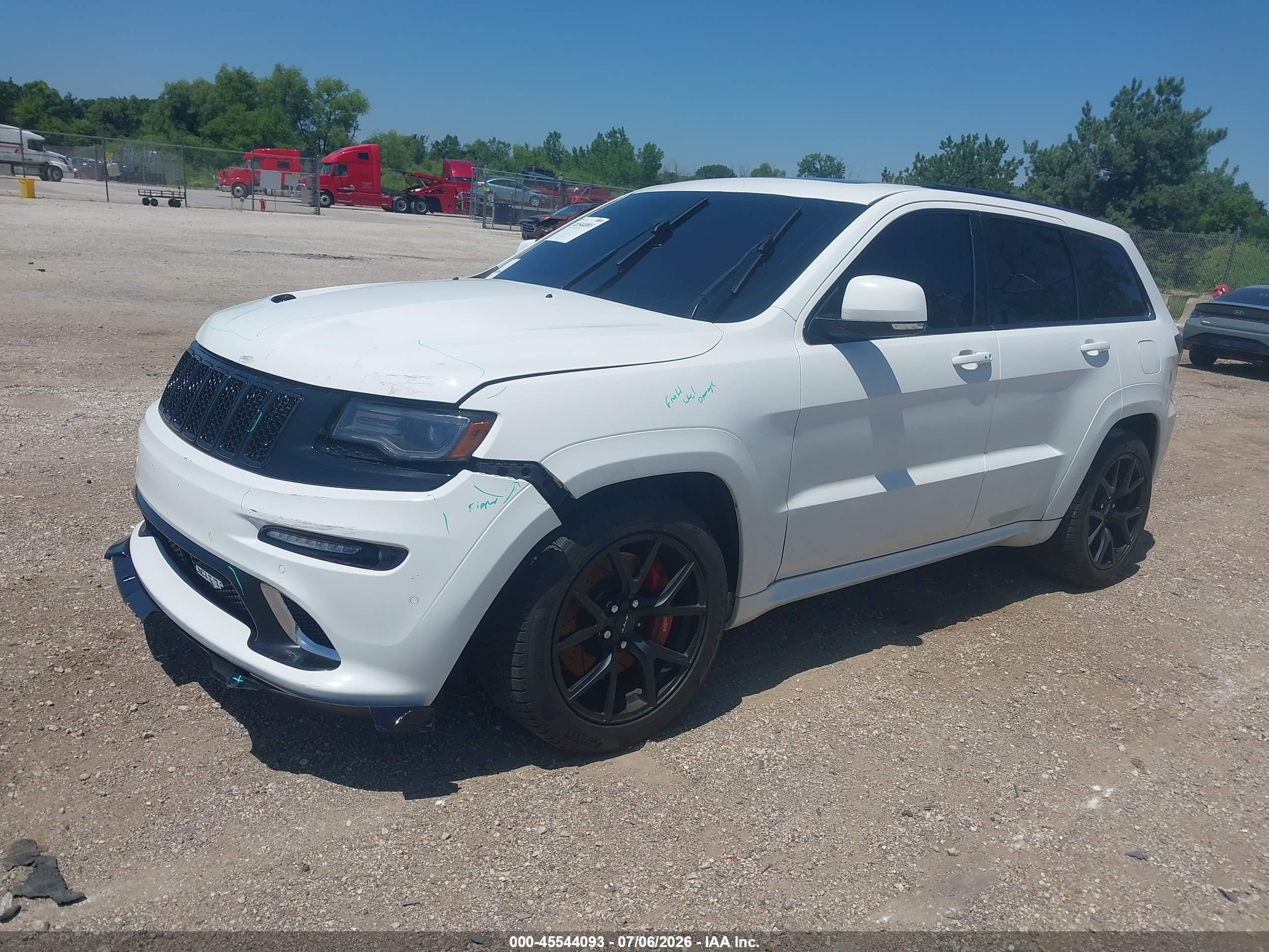 2014 Jeep Grand Cherokee Srt8 White vin: 1C4RJFDJ2EC377171