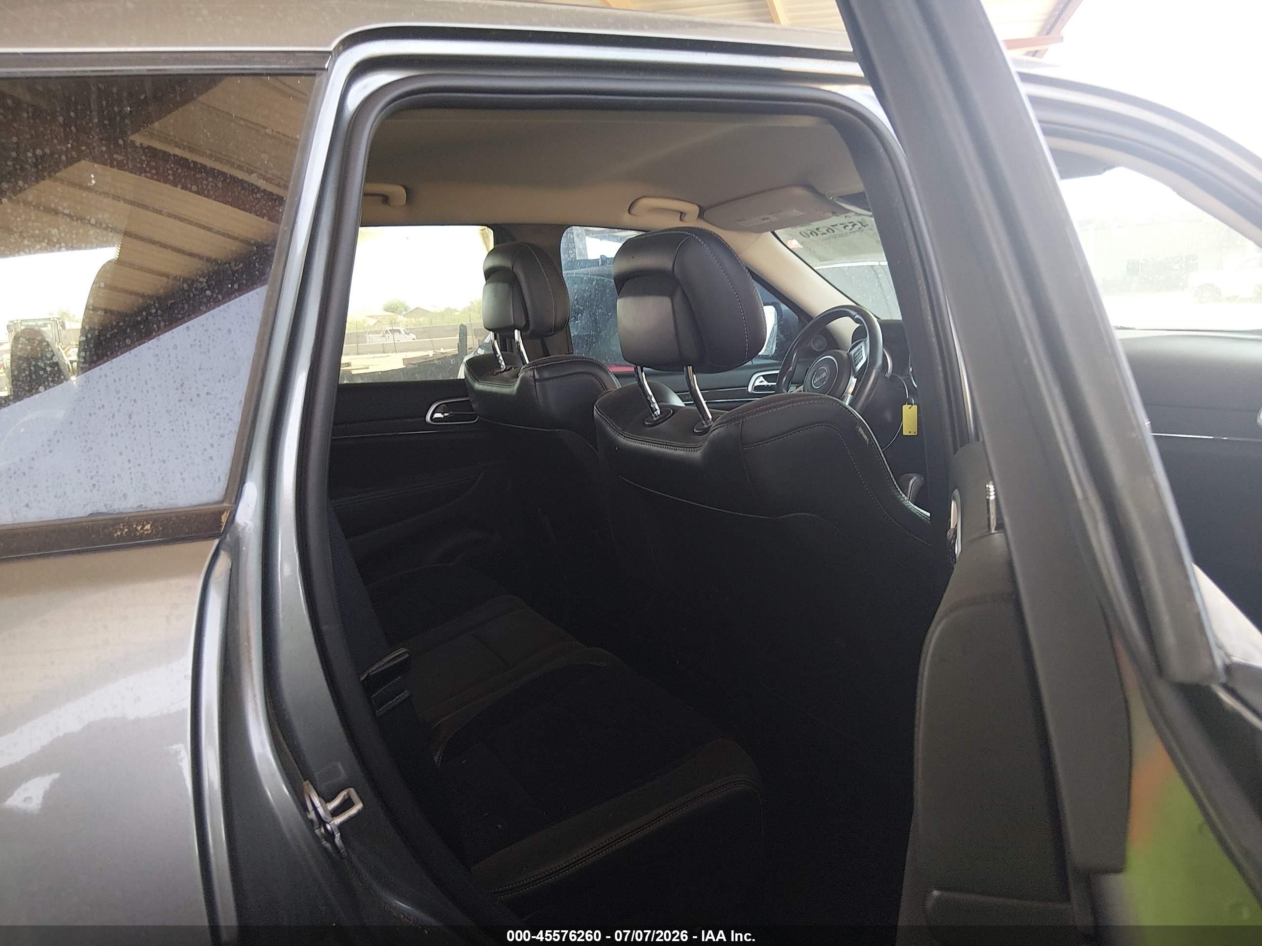 2012 Jeep Grand Cherokee Srt8 Черный vin: 1C4RJFDJ4CC310021