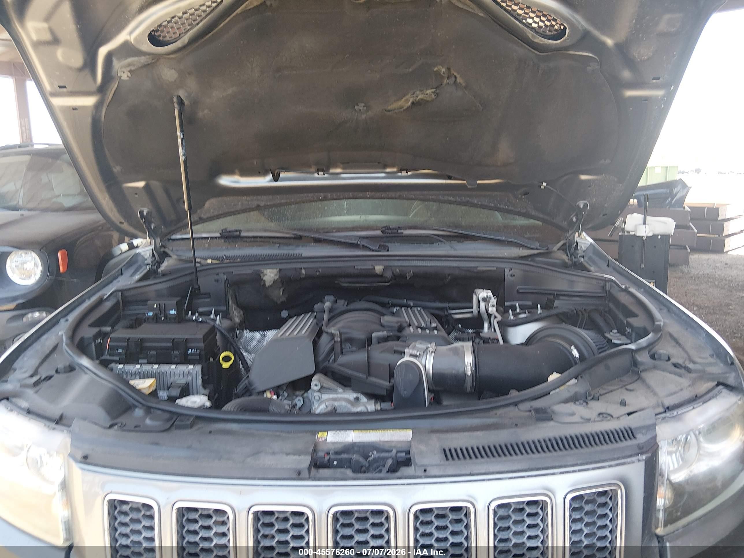 2012 Jeep Grand Cherokee Srt8 Черный vin: 1C4RJFDJ4CC310021