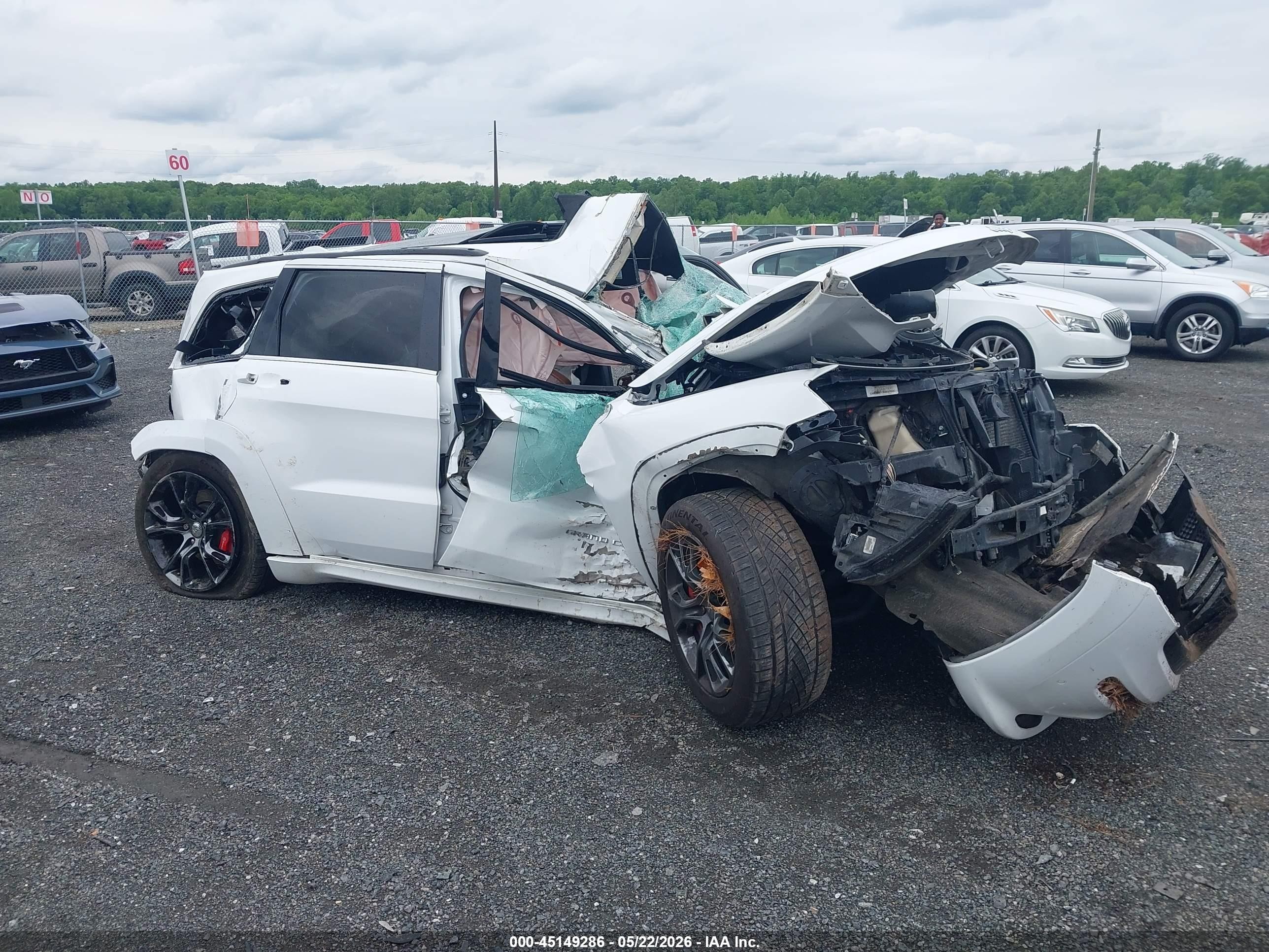 2014 Jeep Grand Cherokee Srt8 White vin: 1C4RJFDJ4EC440299