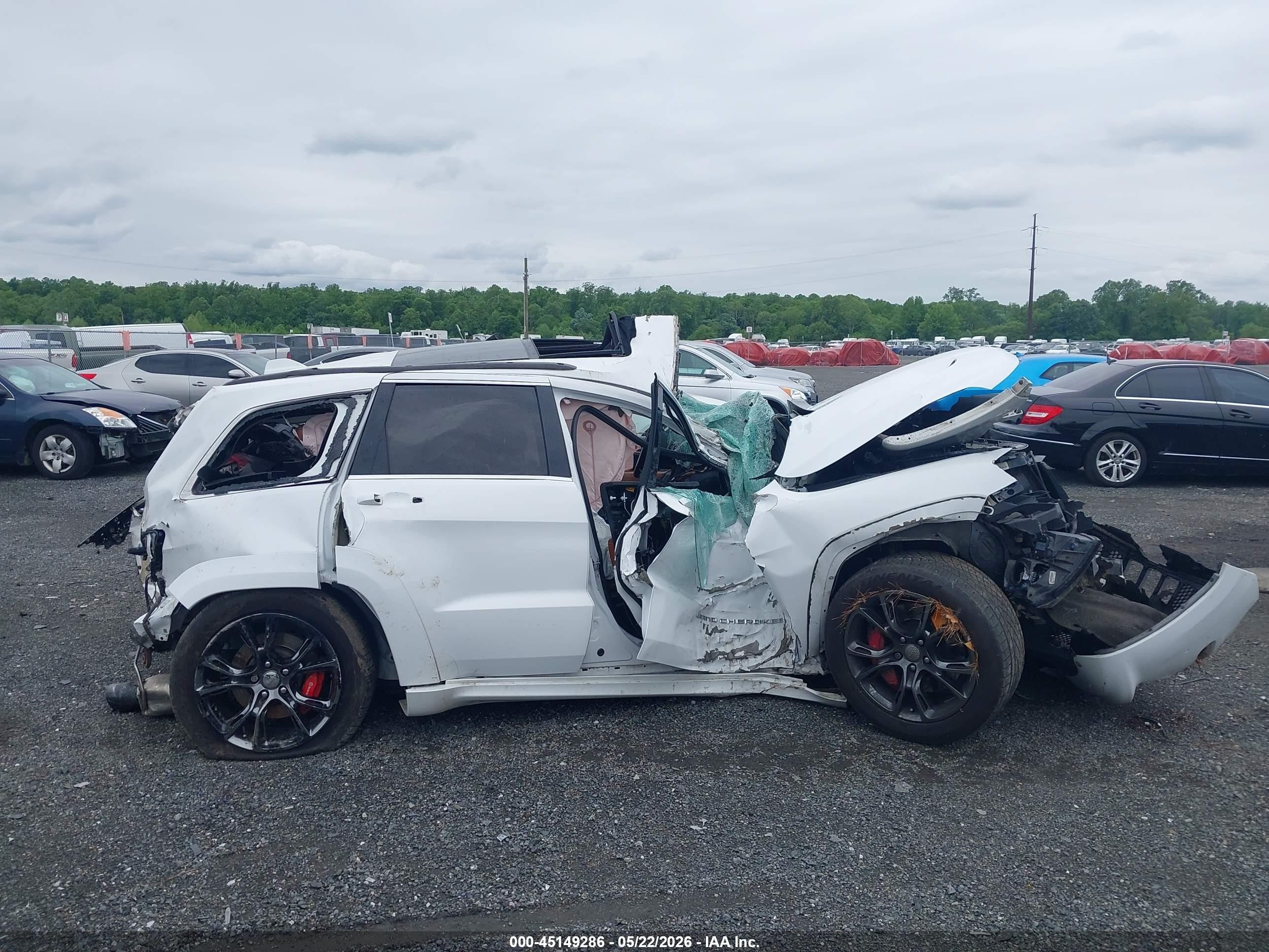 2014 Jeep Grand Cherokee Srt8 White vin: 1C4RJFDJ4EC440299