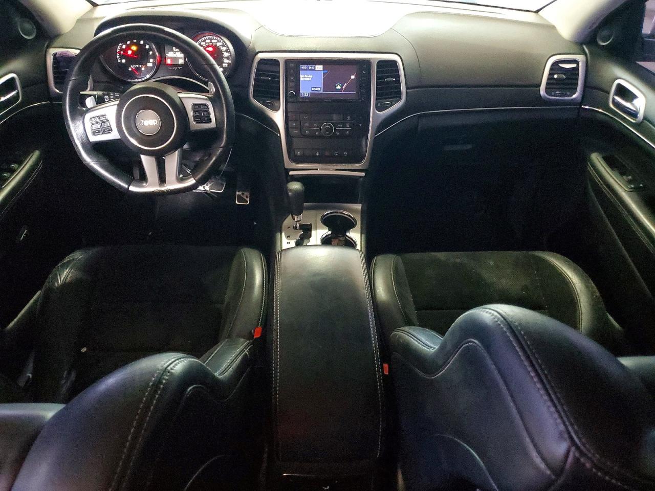 2013 Jeep Grand Cherokee Srt-8 White vin: 1C4RJFDJ5DC603170