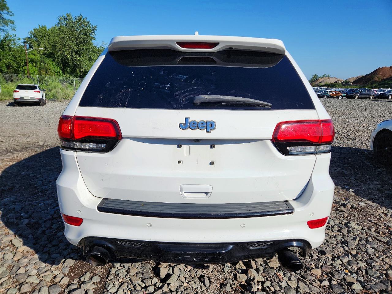 2014 Jeep Grand Cherokee Srt-8 White vin: 1C4RJFDJ6EC197336