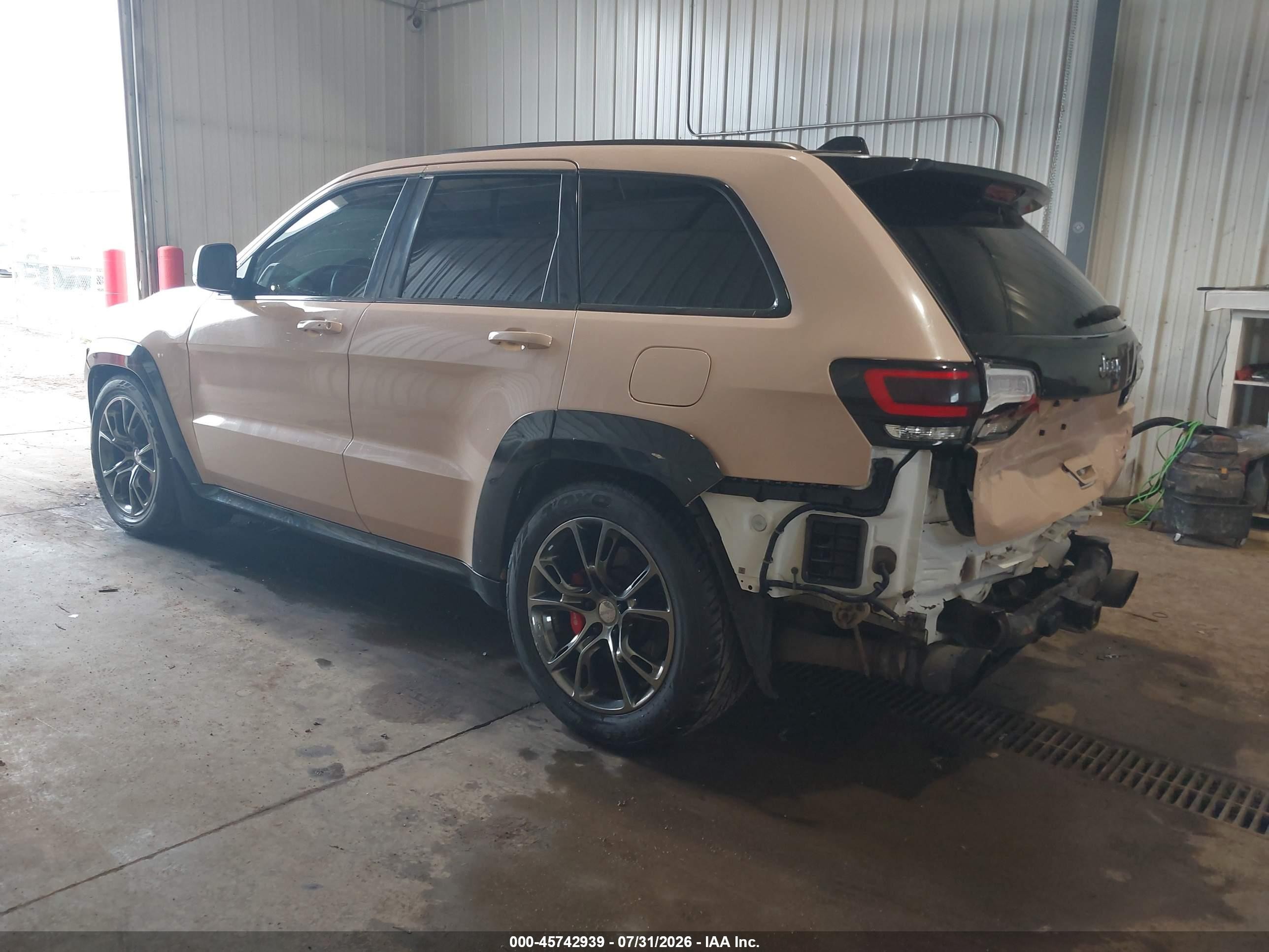 2014 Jeep Grand Cherokee Srt Beige vin: 1C4RJFDJ6EC378923