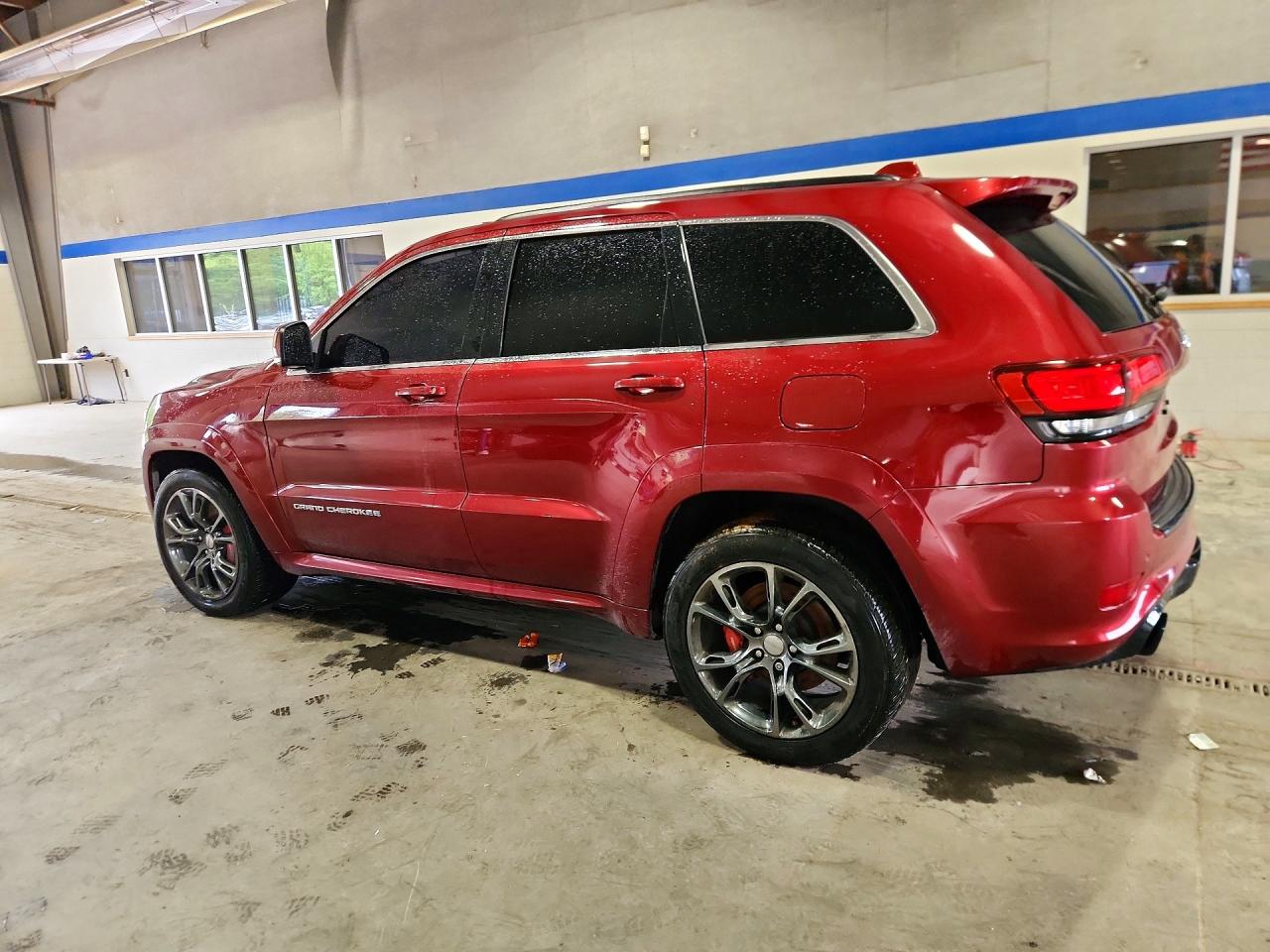 2015 Jeep Grand Cherokee Srt-8 Burgundy vin: 1C4RJFDJ6FC807432
