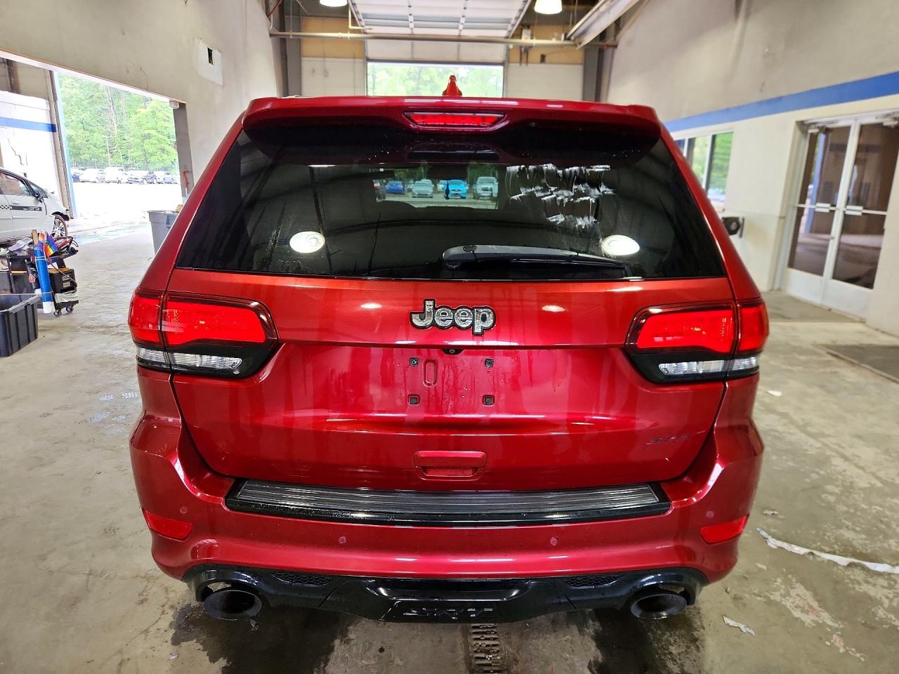 2015 Jeep Grand Cherokee Srt-8 Burgundy vin: 1C4RJFDJ6FC807432