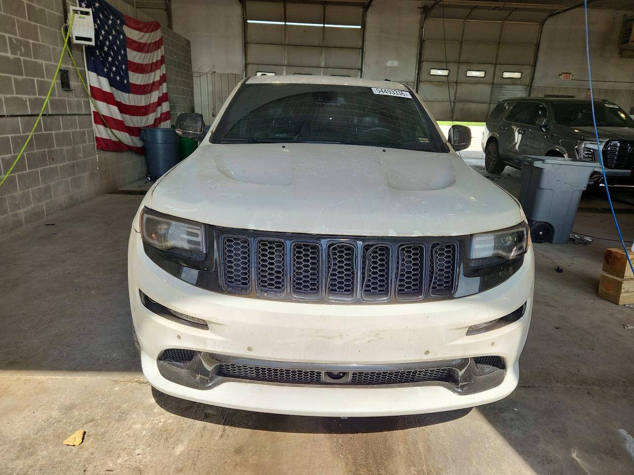 2015 Jeep Grand Cherokee Srt-8 White vin: 1C4RJFDJ6FC855397