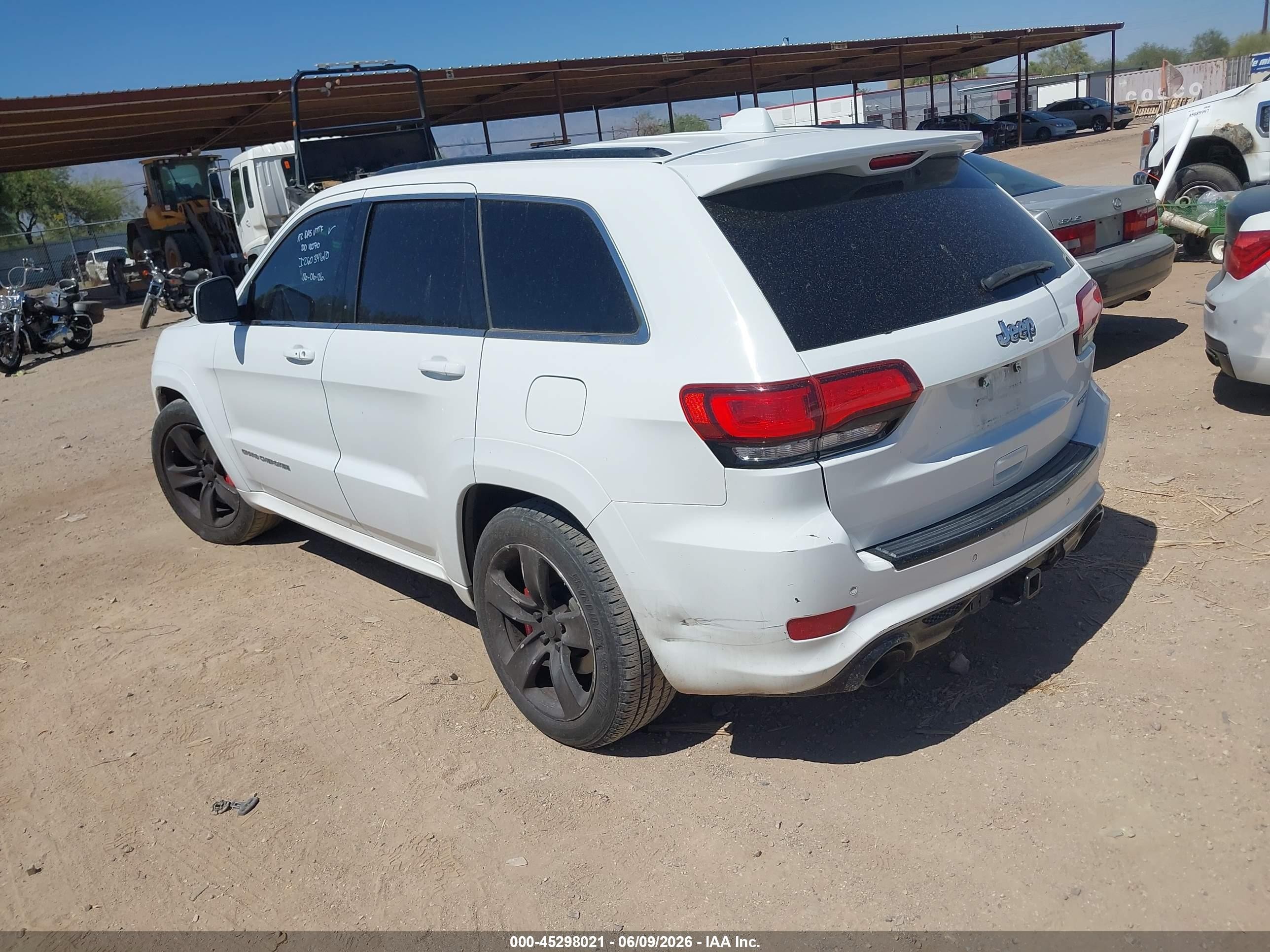 2014 Jeep Grand Cherokee Srt White vin: 1C4RJFDJ7EC540414