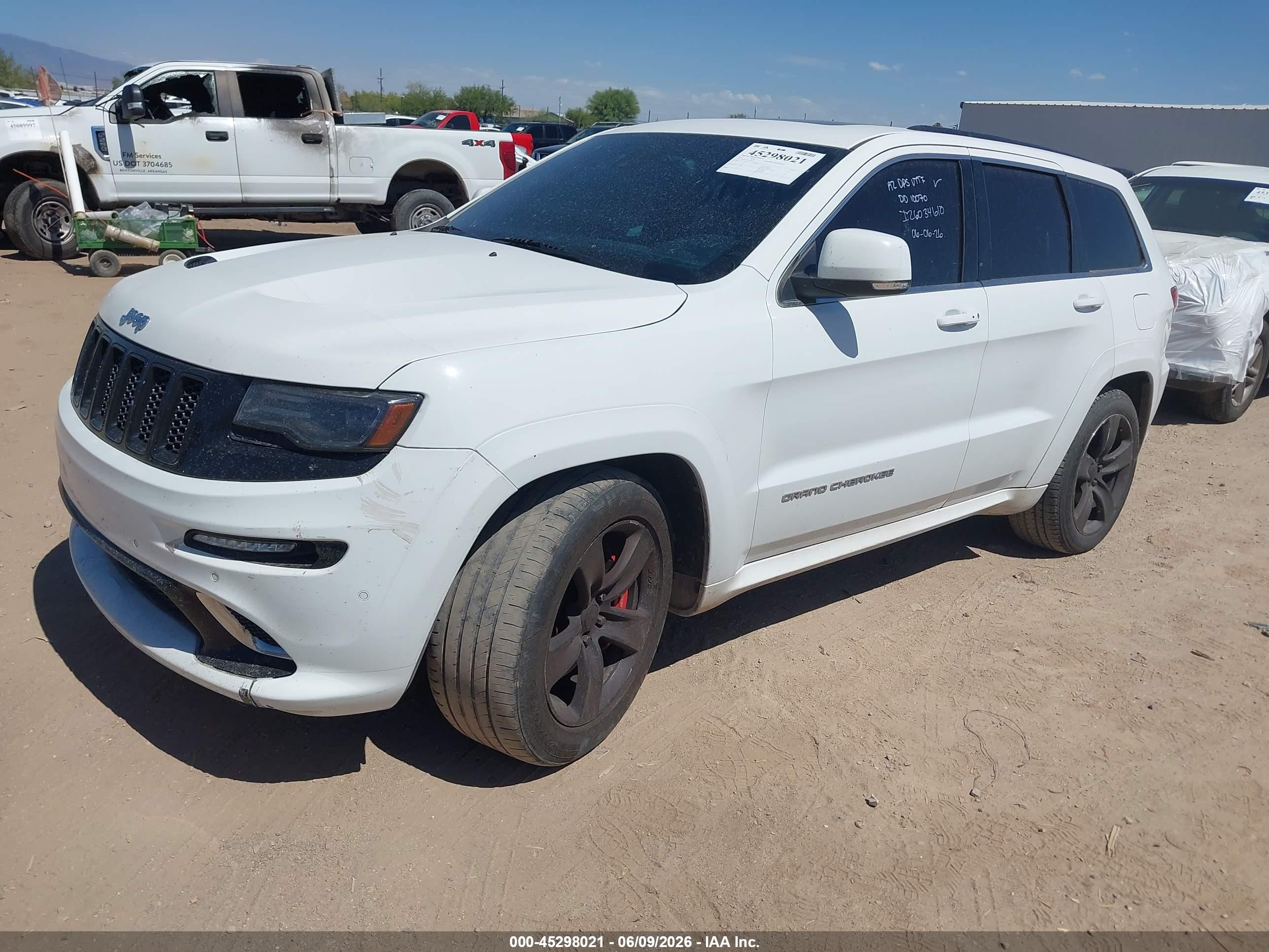 2014 Jeep Grand Cherokee Srt White vin: 1C4RJFDJ7EC540414