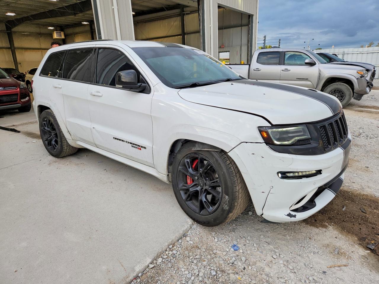2014 Jeep Grand Cherokee Srt-8 White vin: 1C4RJFDJ8EC225945