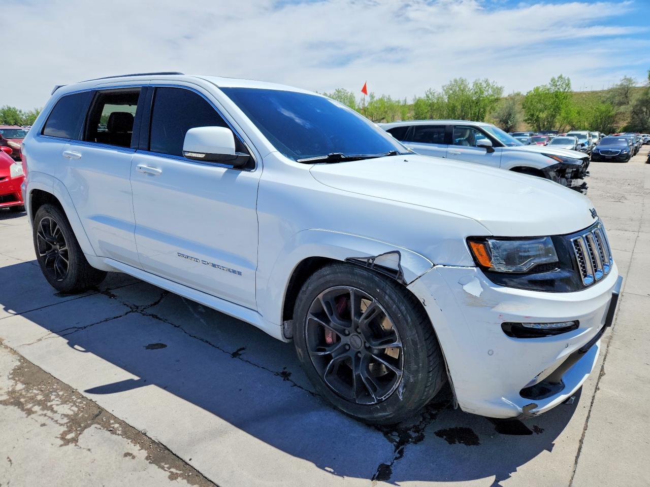 2015 Jeep Grand Cherokee Srt-8 White vin: 1C4RJFDJ8FC700074