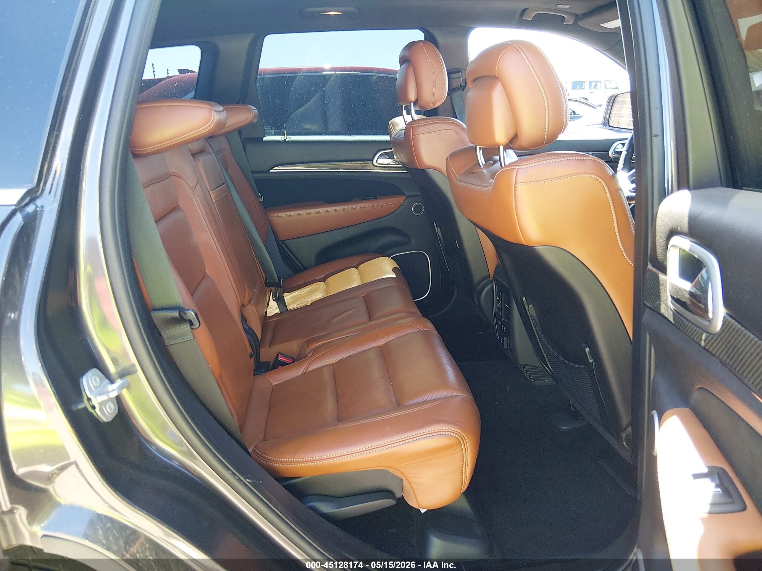 2015 Jeep Grand Cherokee Srt Gray vin: 1C4RJFDJXFC913768