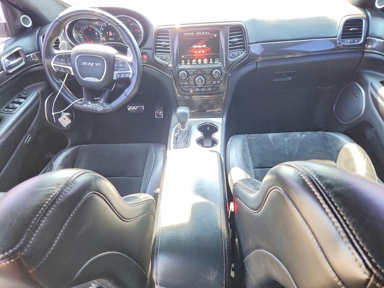 2016 Jeep Grand Cherokee Srt-8 White vin: 1C4RJFDJXGC336970