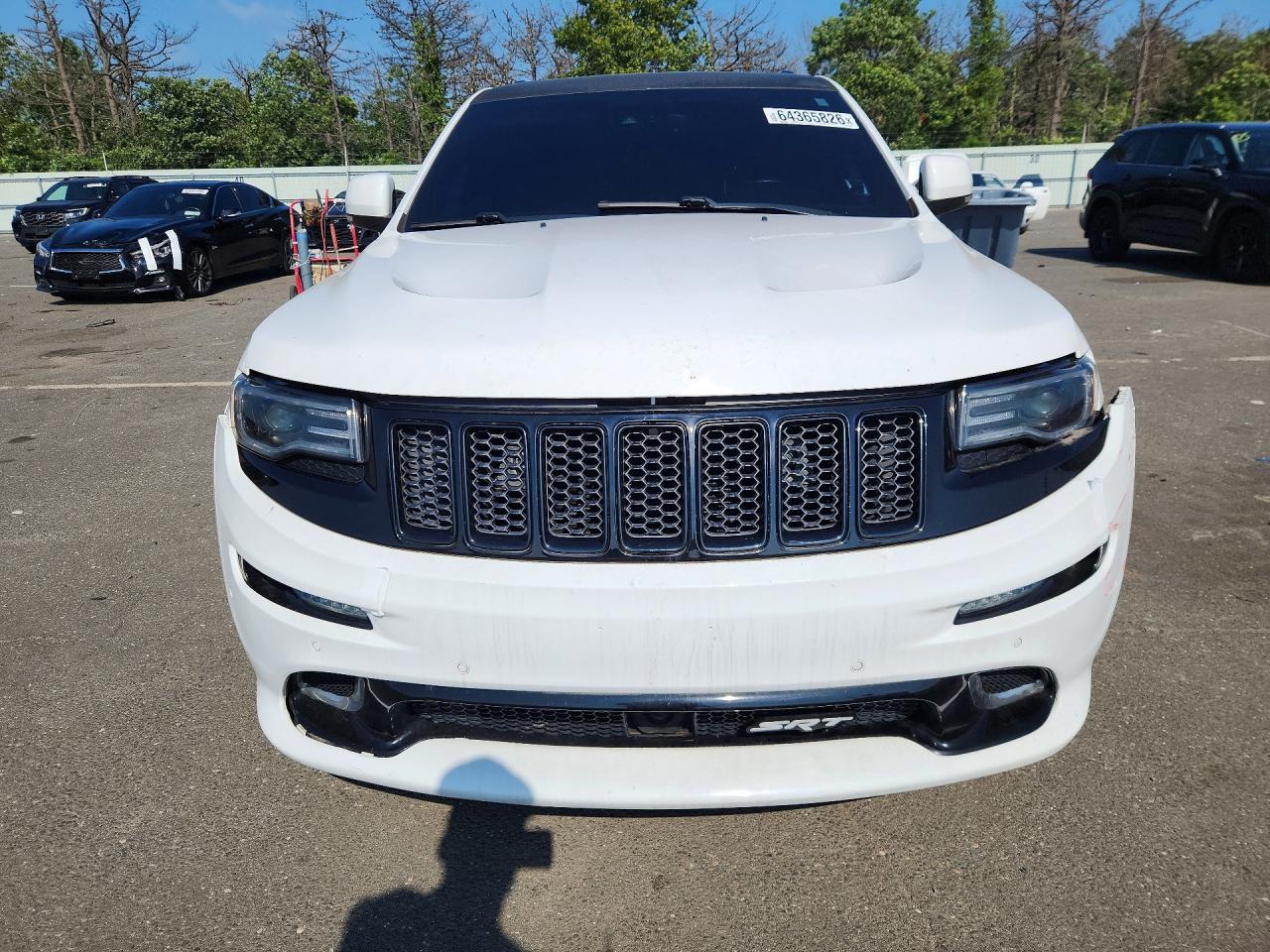 2016 Jeep Grand Cherokee Srt-8 White vin: 1C4RJFDJXGC336970