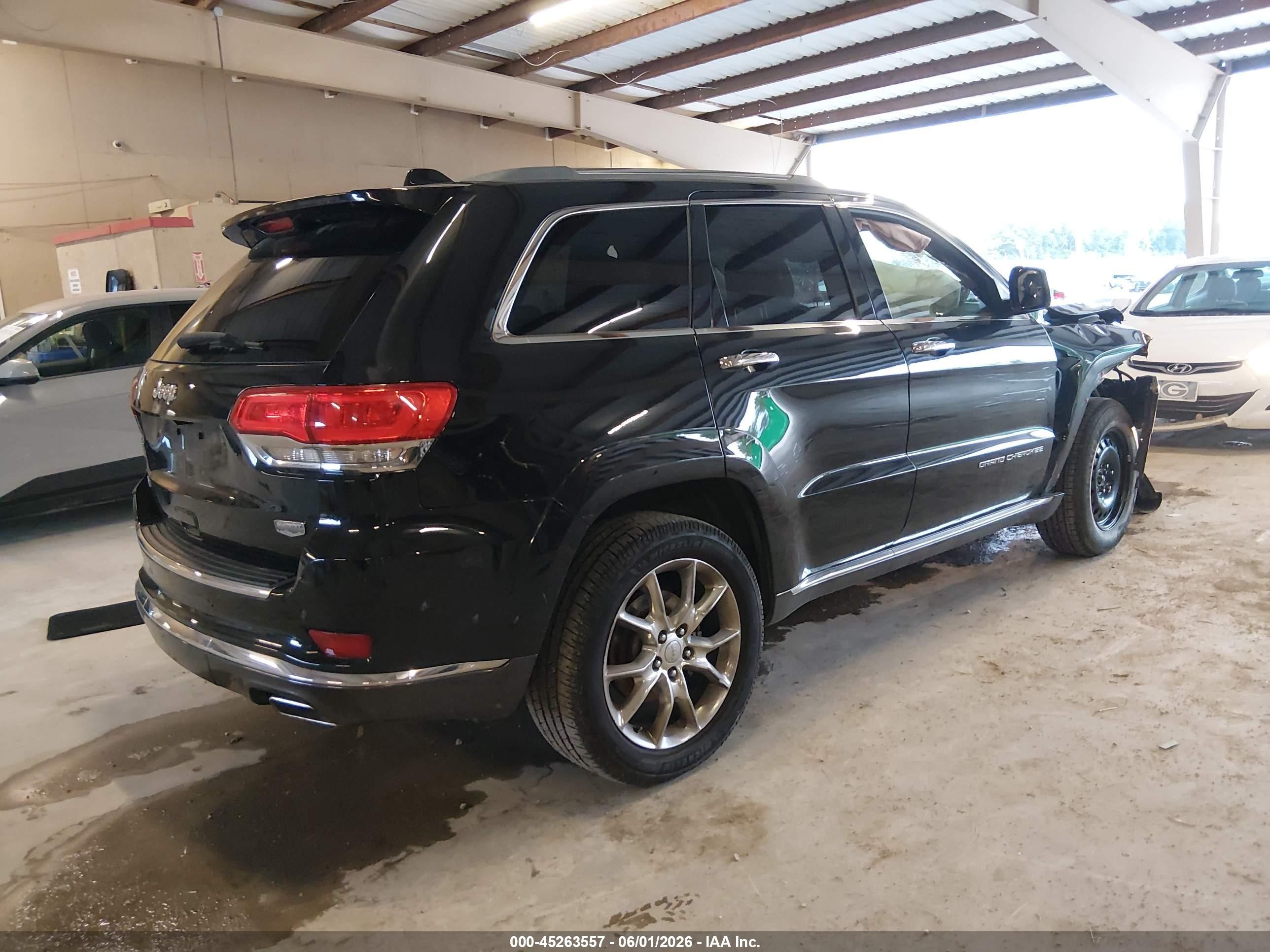 2015 Jeep Grand Cherokee Summit Черный vin: 1C4RJFJG0FC853685