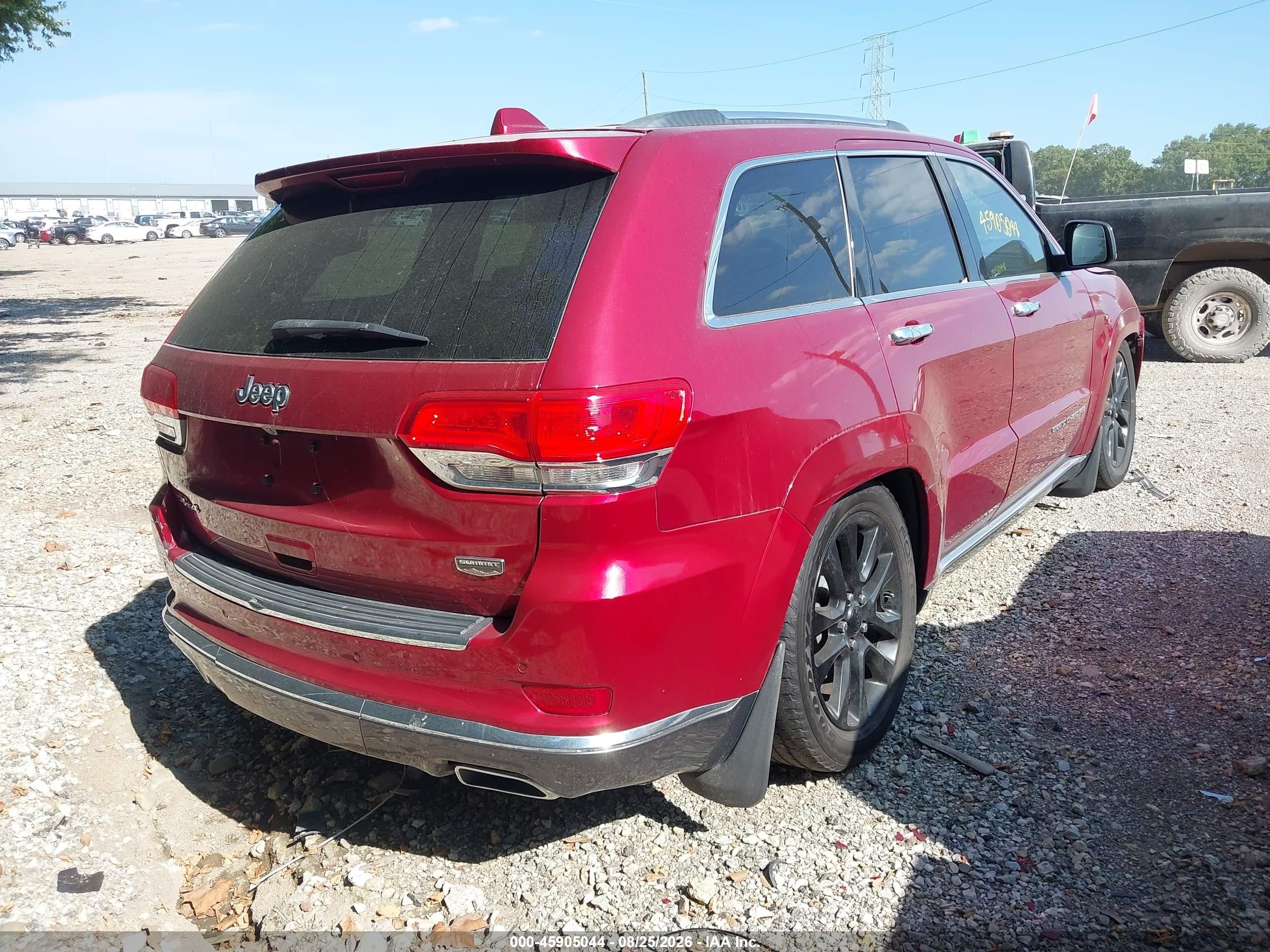 2015 Jeep Grand Cherokee Summit Red vin: 1C4RJFJG1FC628384