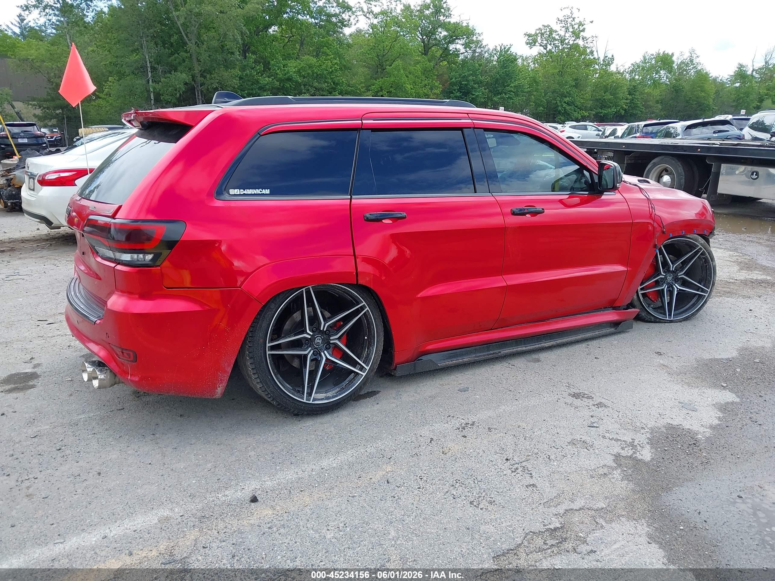 2014 Jeep Grand Cherokee Summit Red vin: 1C4RJFJG2EC200533