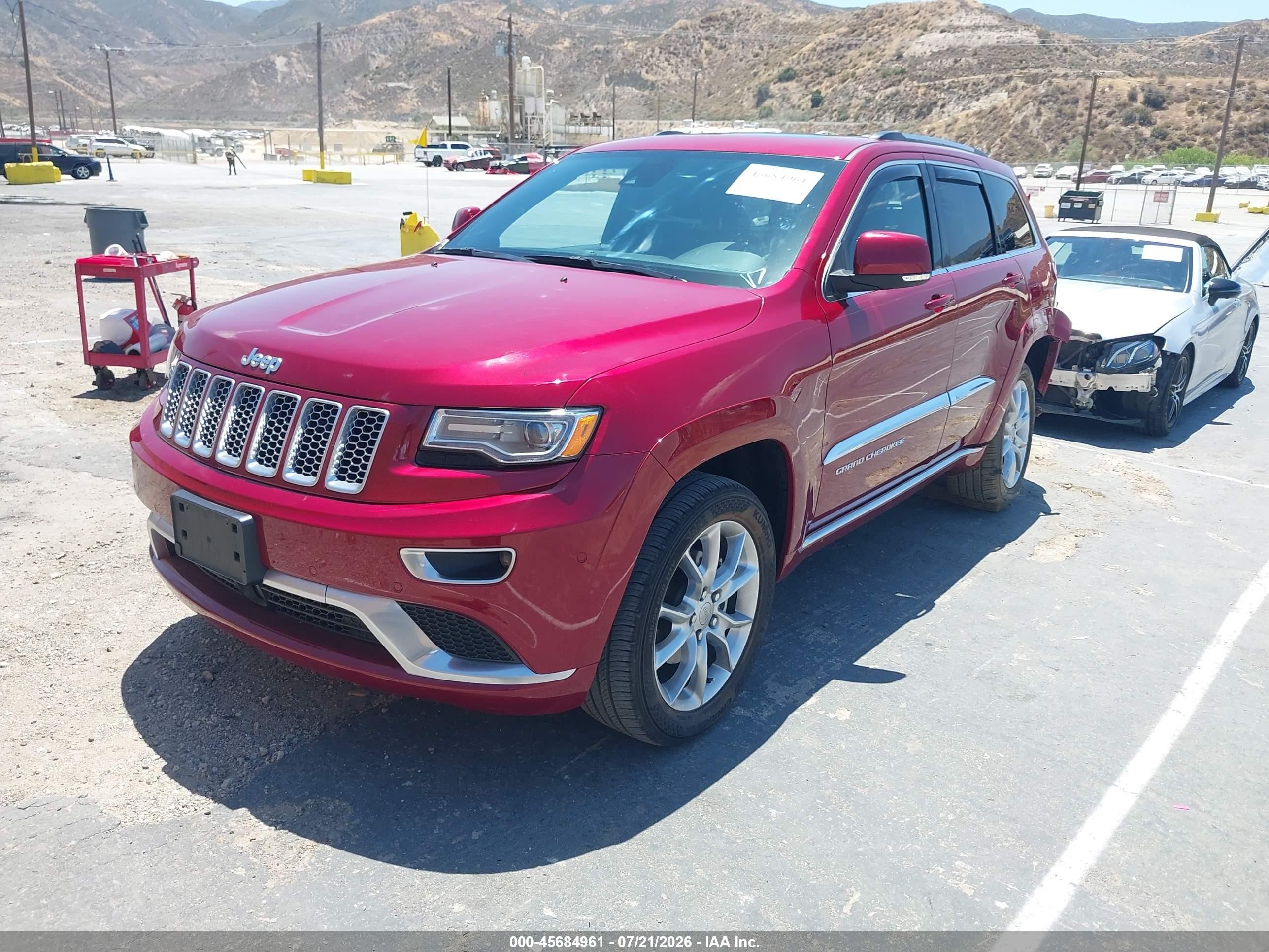 2015 Jeep Grand Cherokee Summit Red vin: 1C4RJFJG2FC783364