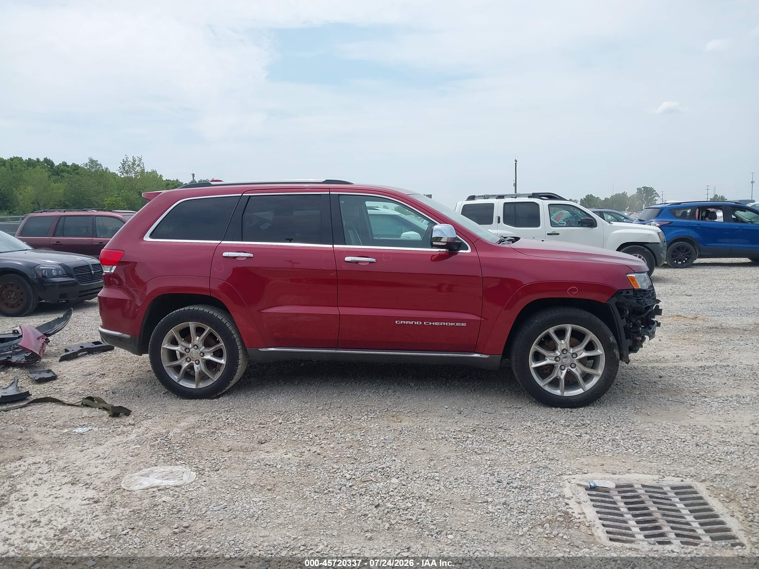 2015 Jeep Grand Cherokee Summit Burgundy vin: 1C4RJFJG3FC920019
