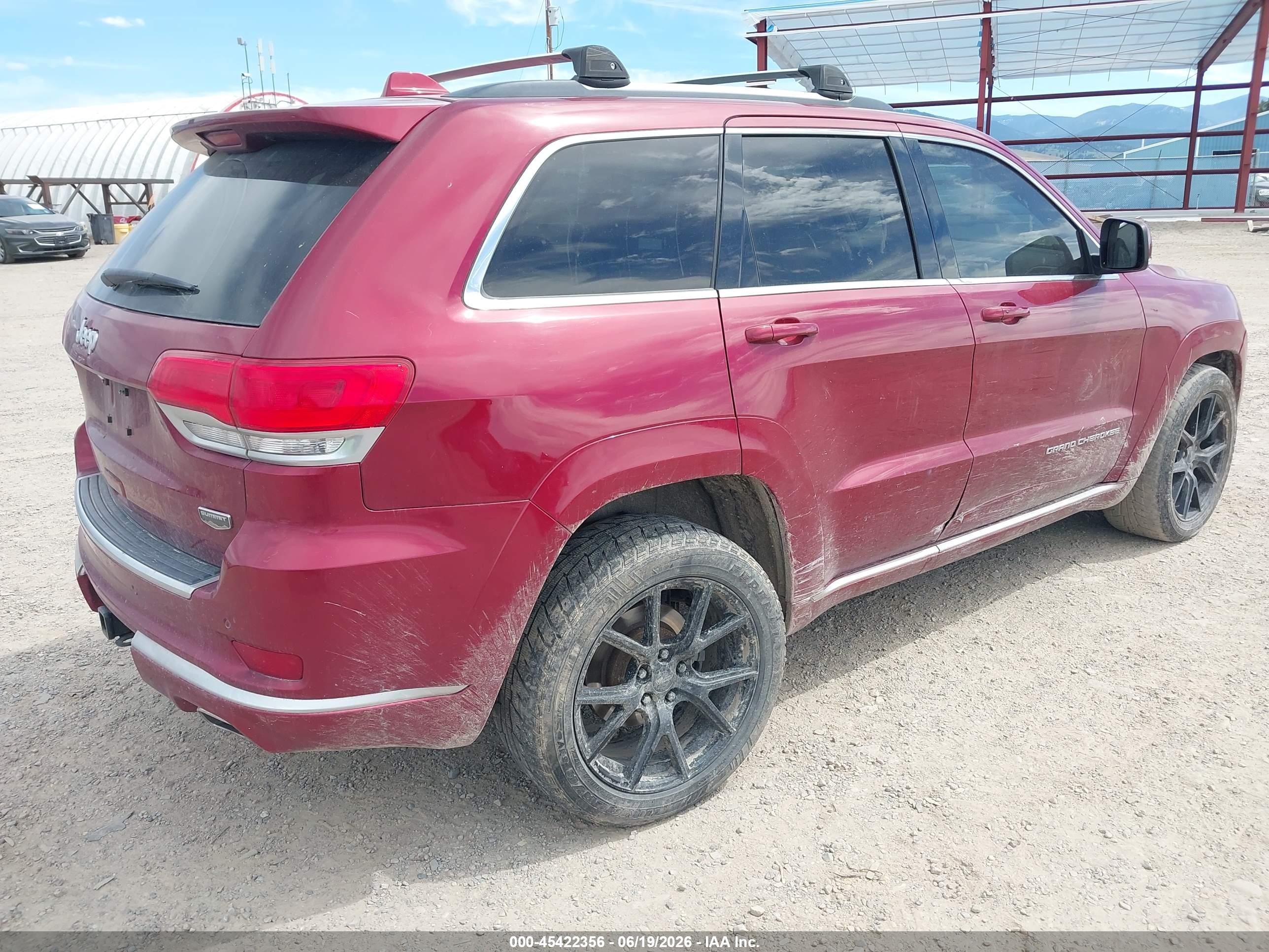 2015 Jeep Grand Cherokee Summit Red vin: 1C4RJFJG4FC665123