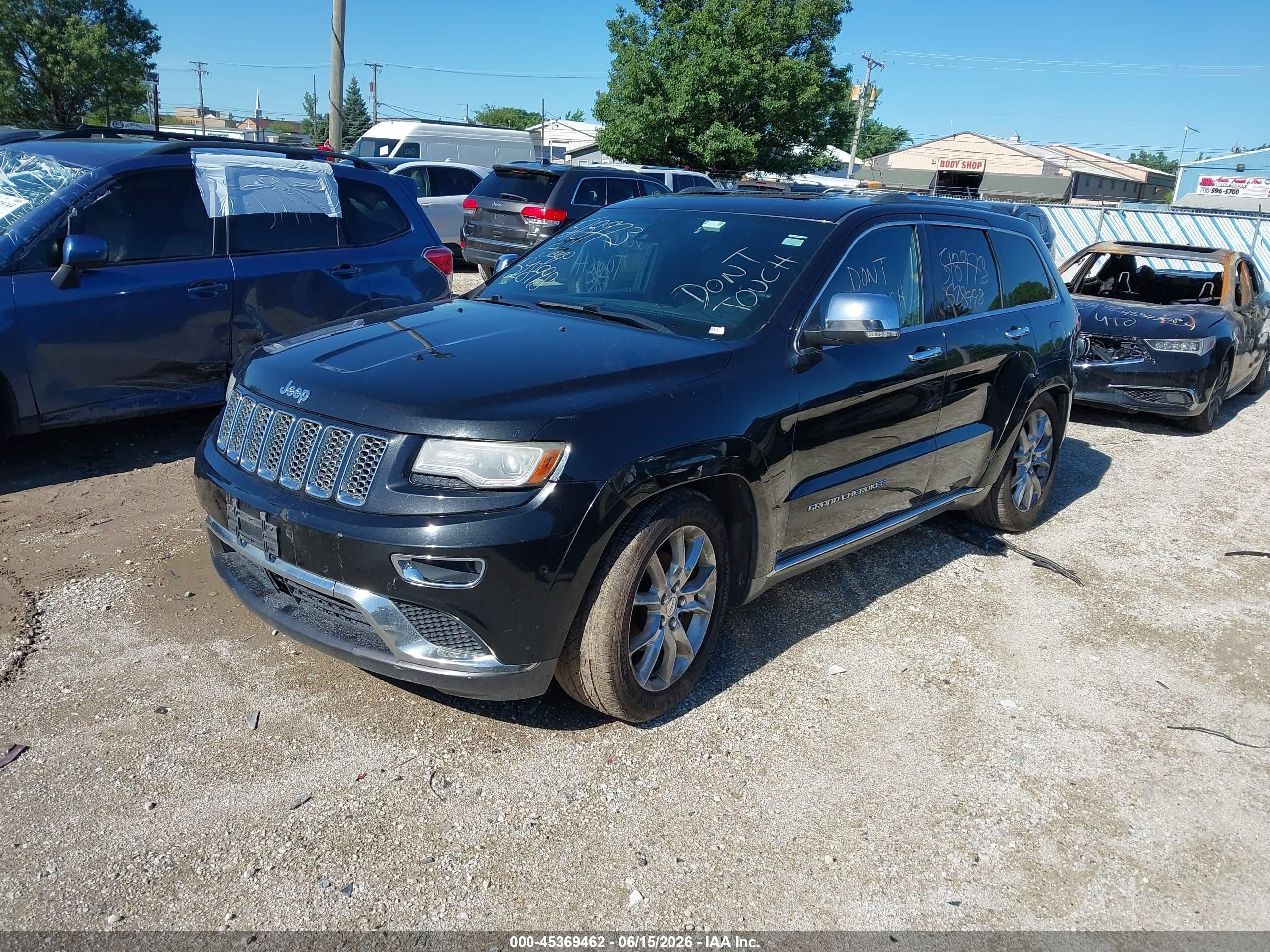 2014 Jeep Grand Cherokee   Black vin: 1C4RJFJG5EC125682