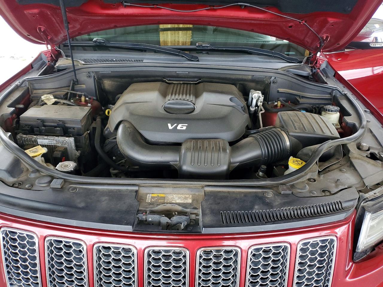 2014 Jeep Grand Cherokee Summit Red vin: 1C4RJFJG5EC450428