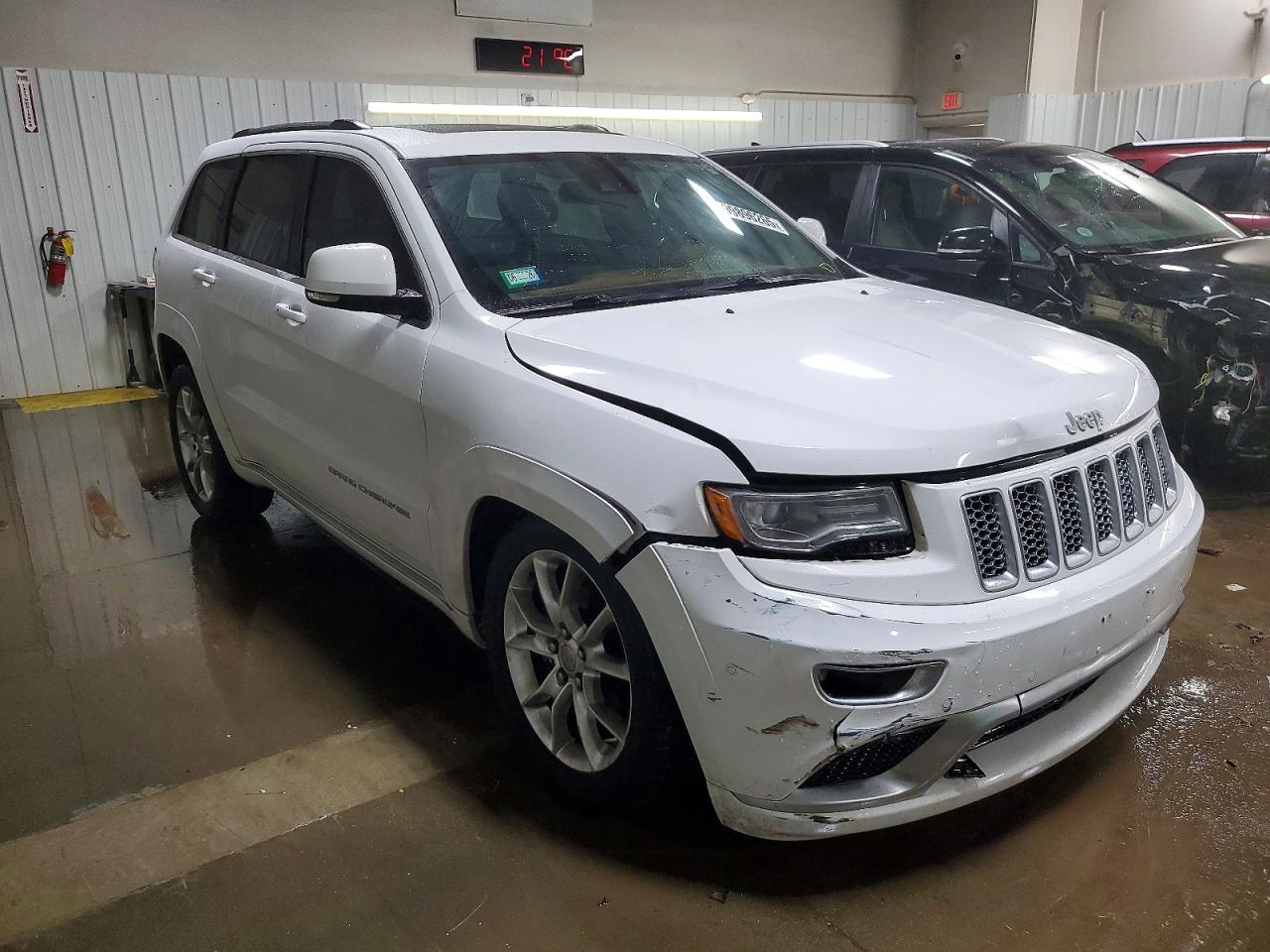 2016 Jeep Grand Cherokee Summit White vin: 1C4RJFJG5GC379380