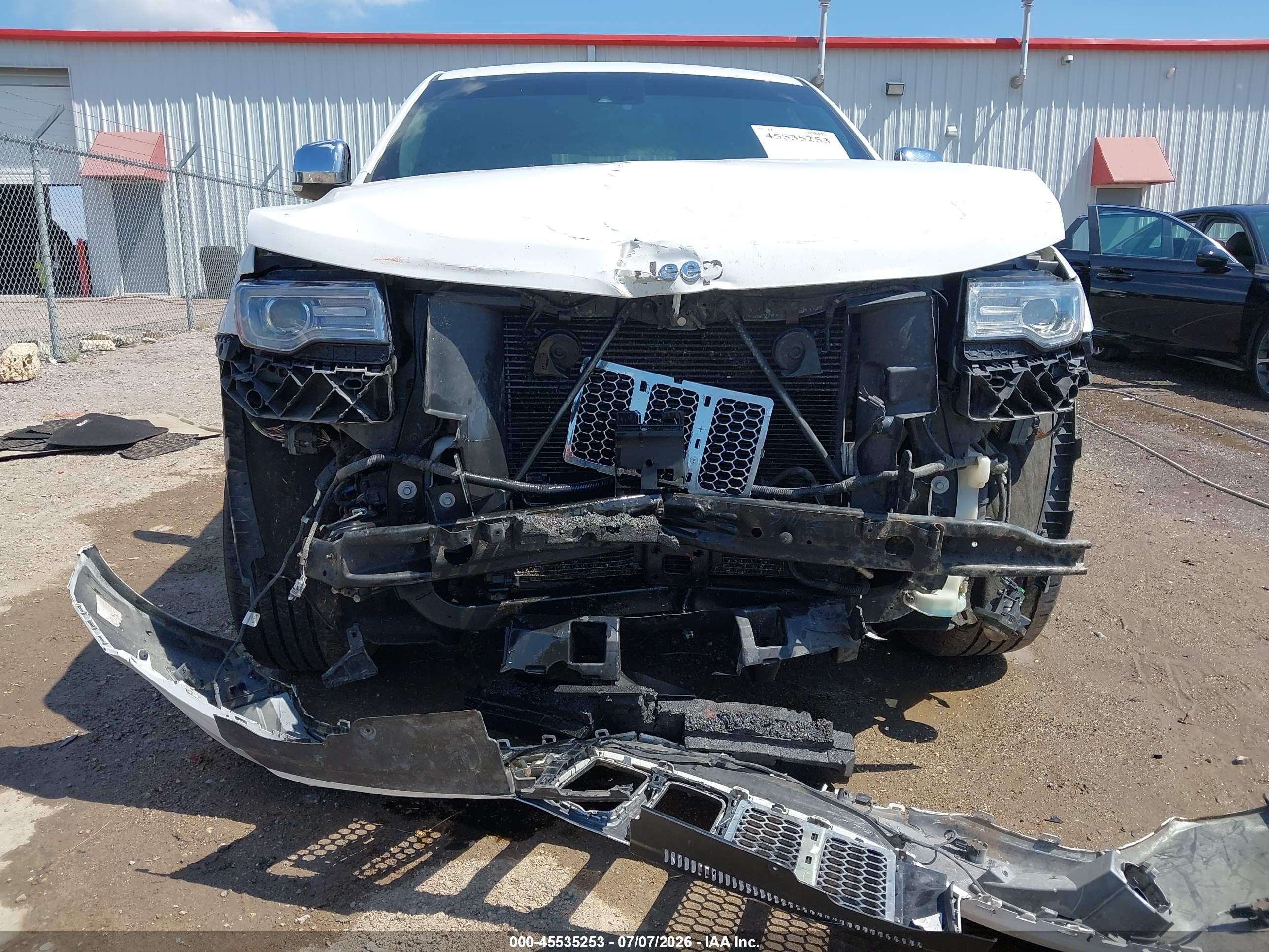 2014 Jeep Grand Cherokee Summit White vin: 1C4RJFJG6EC270312