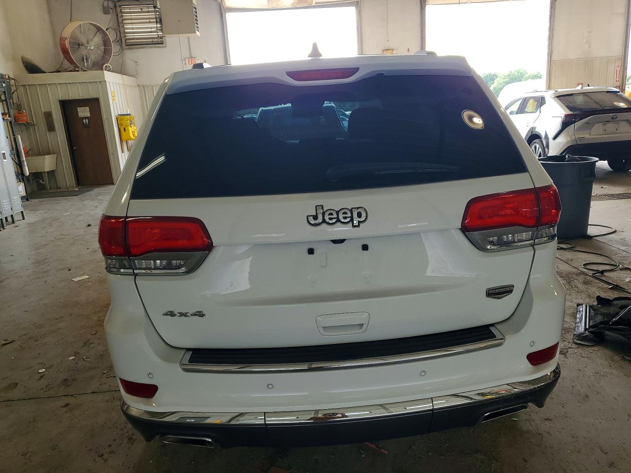 2014 Jeep Grand Cherokee Summit Белый vin: 1C4RJFJG6EC475726