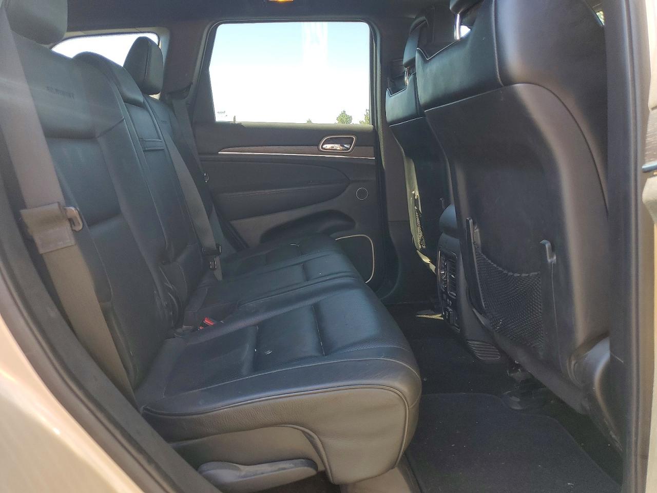 2015 Jeep Grand Cherokee Summit Tan vin: 1C4RJFJG6FC664331