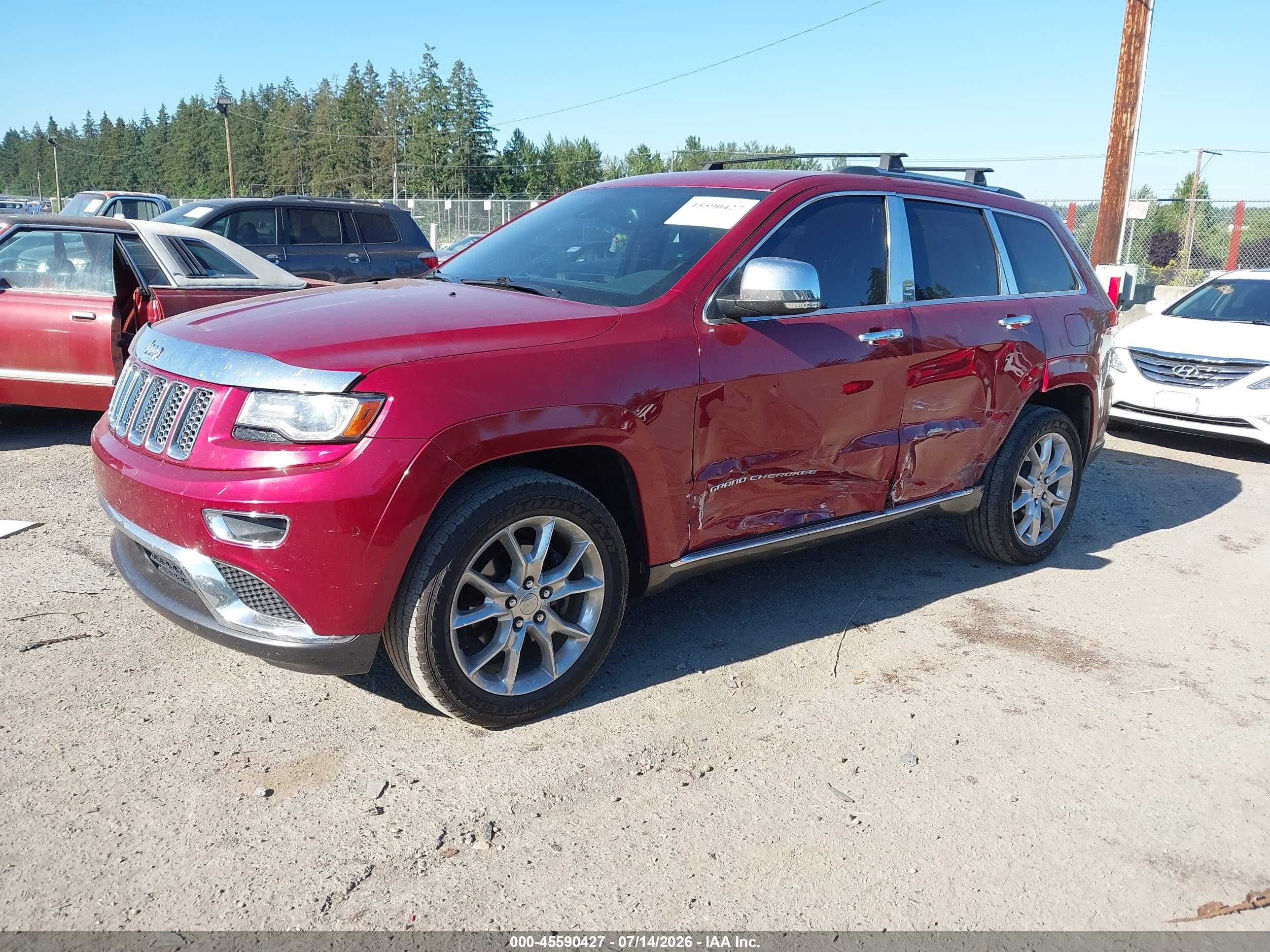 2014 Jeep Grand Cherokee Summit Red vin: 1C4RJFJG7EC324264