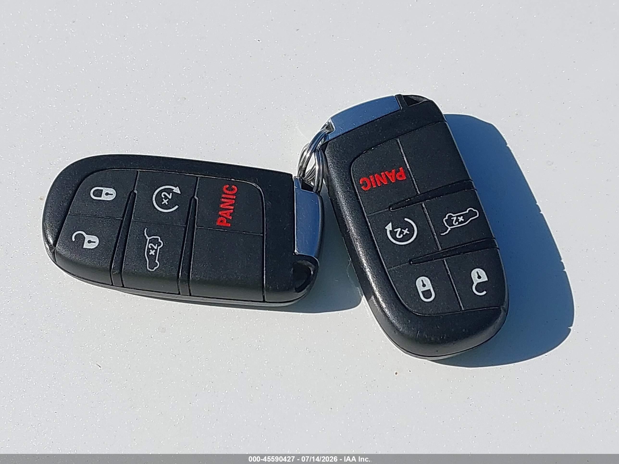 2014 Jeep Grand Cherokee Summit Red vin: 1C4RJFJG7EC324264
