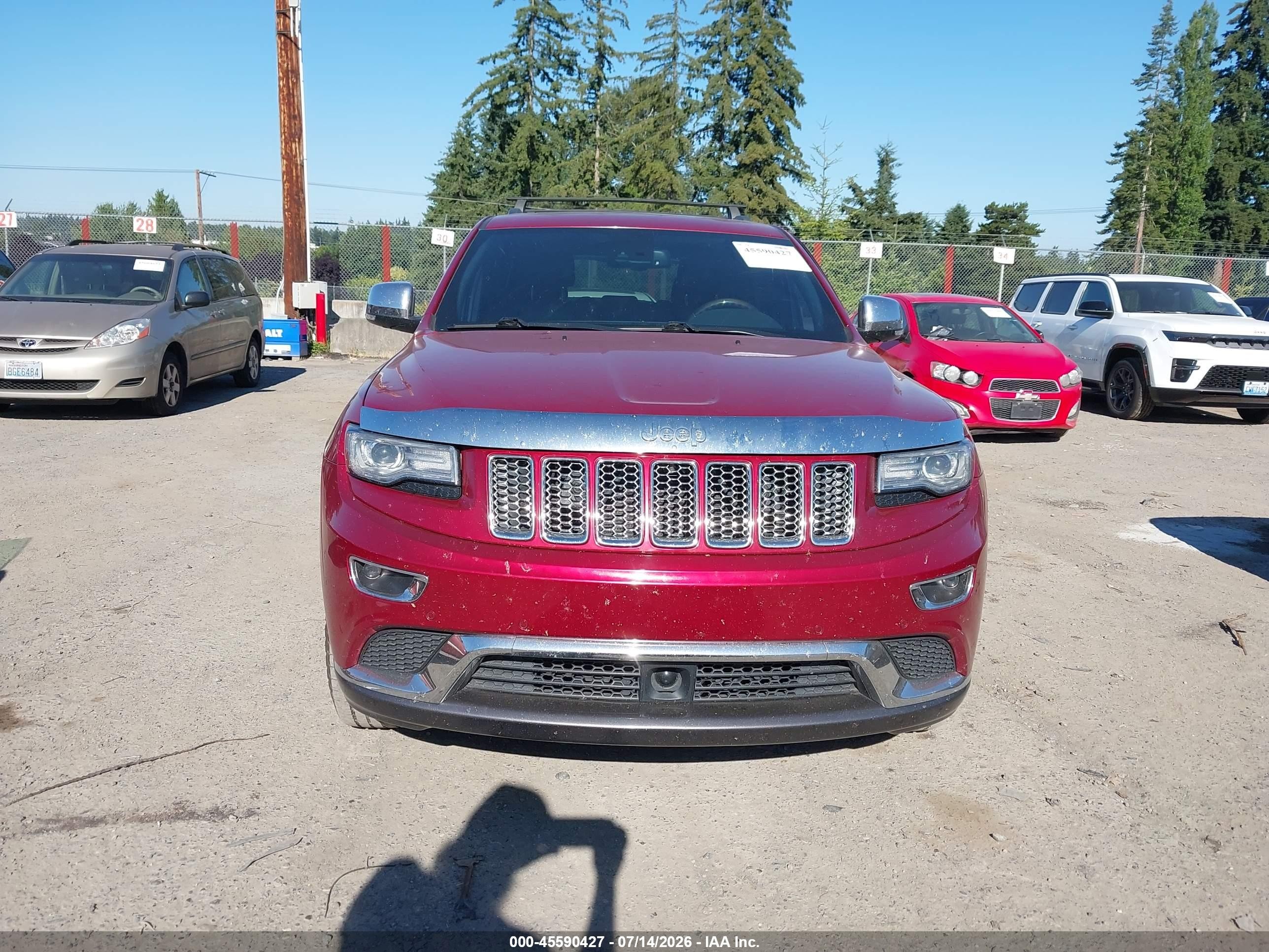 2014 Jeep Grand Cherokee Summit Red vin: 1C4RJFJG7EC324264