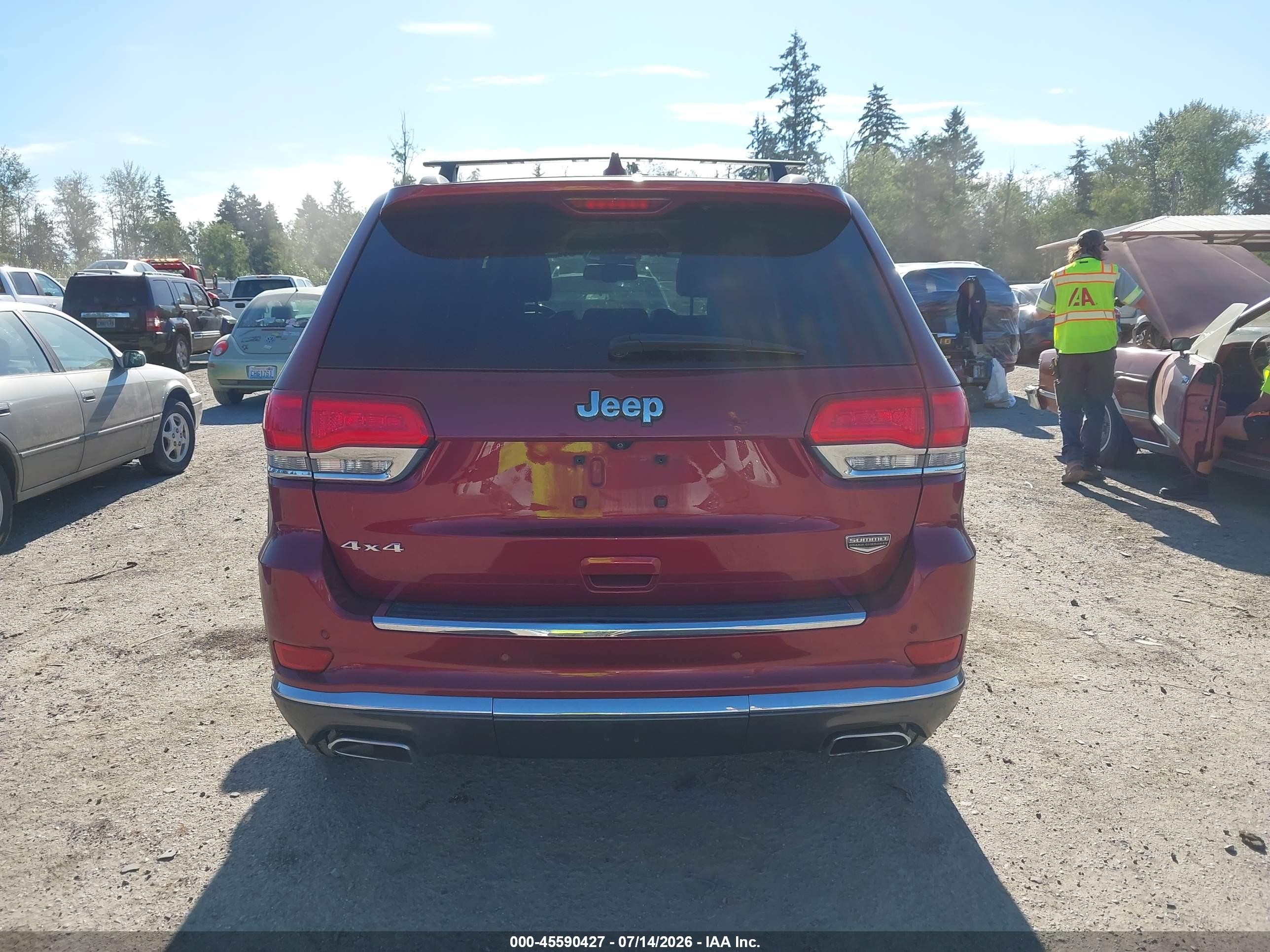 2014 Jeep Grand Cherokee Summit Red vin: 1C4RJFJG7EC324264