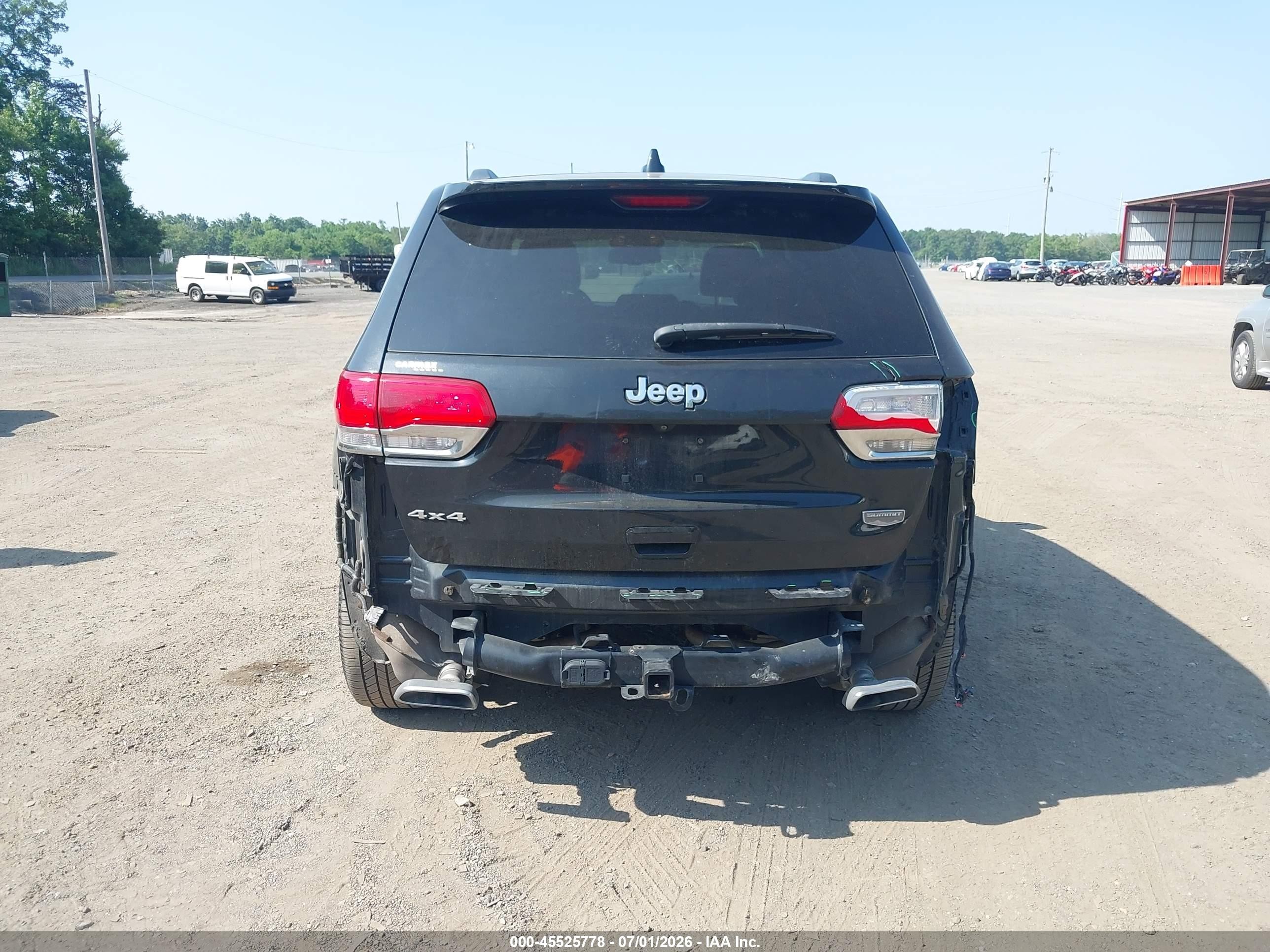 2015 Jeep Grand Cherokee Summit Черный vin: 1C4RJFJG7FC725718
