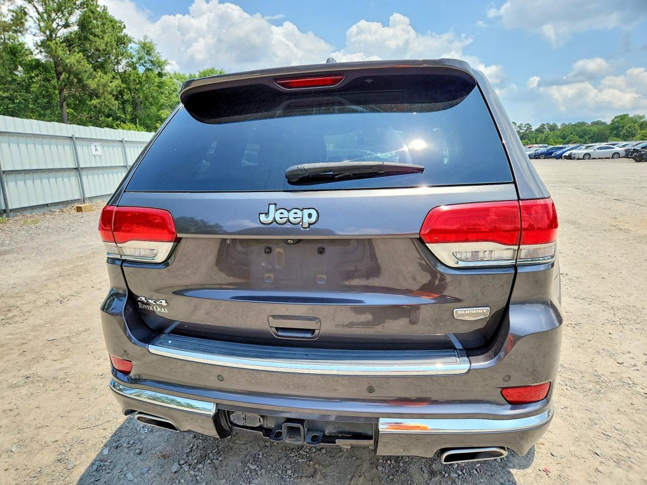 2015 Jeep Grand Cherokee Summi Gray vin: 1C4RJFJG8FC741894