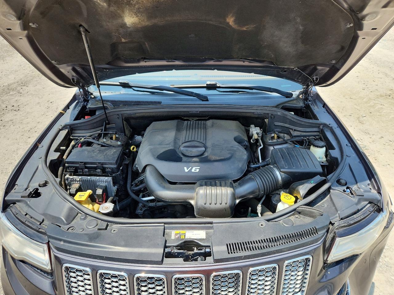 2015 Jeep Grand Cherokee Summi Gray vin: 1C4RJFJG8FC741894