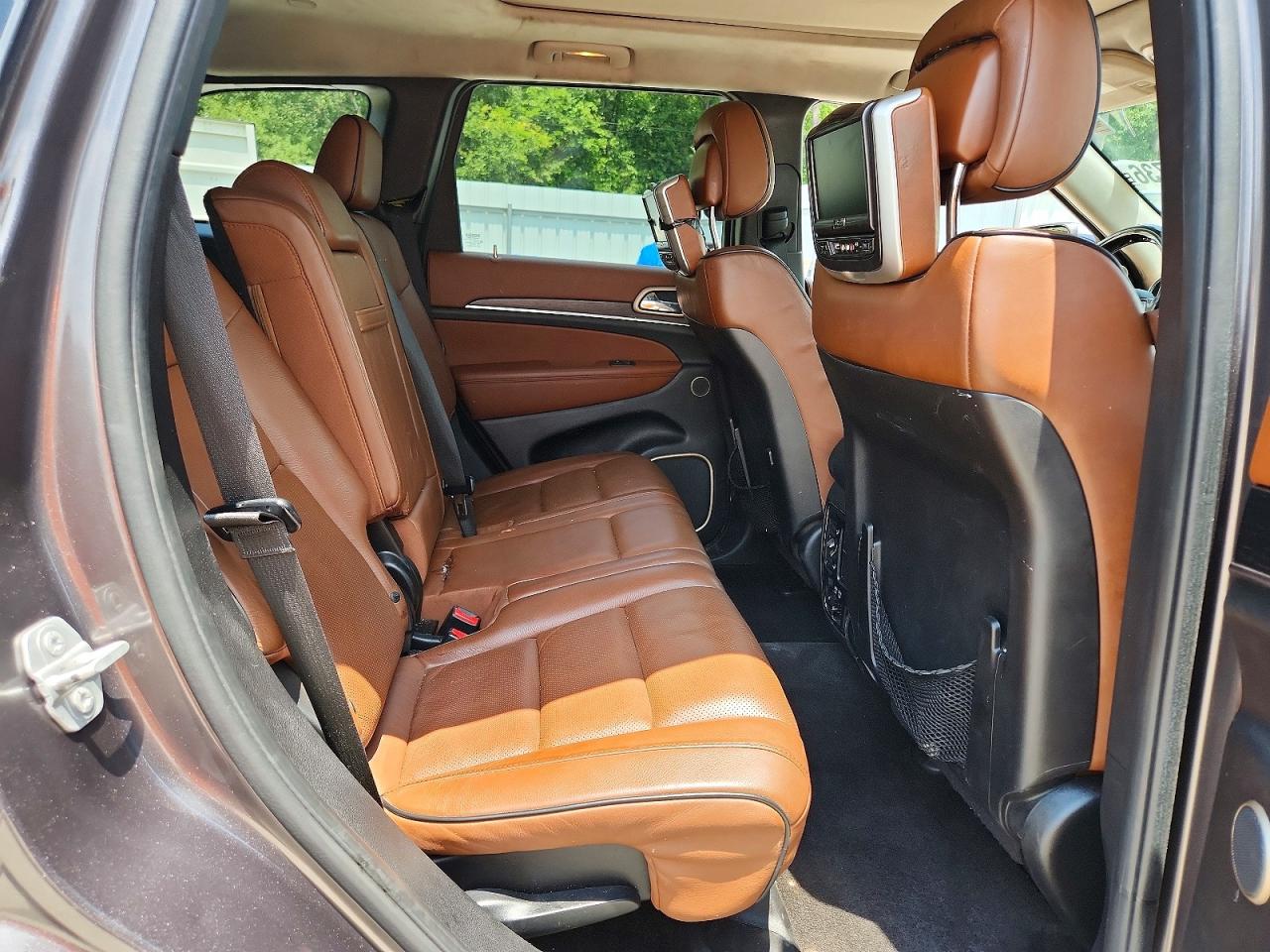 2015 Jeep Grand Cherokee Summi Gray vin: 1C4RJFJG8FC741894